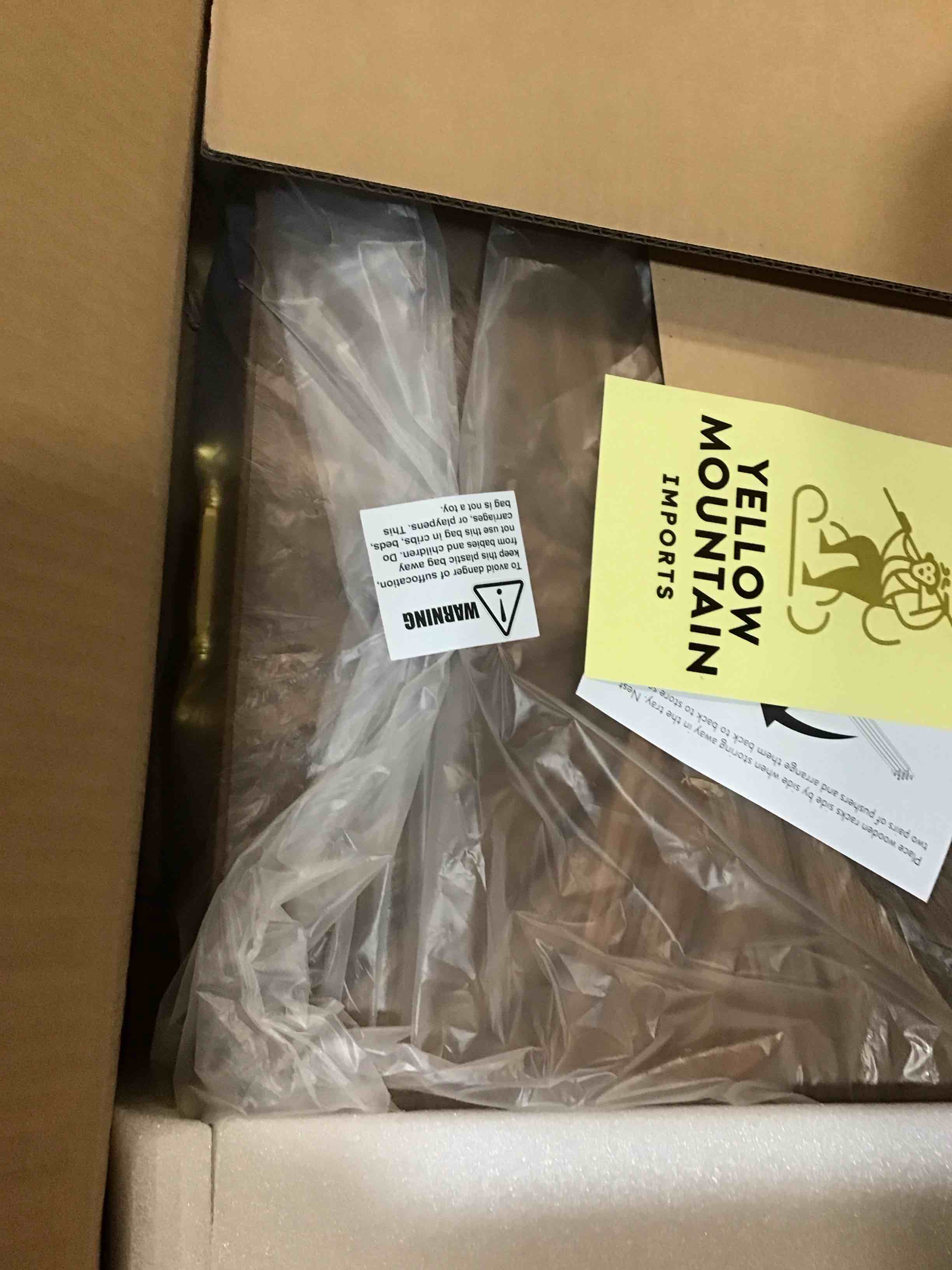 https://s3.amazonaws.com/lotting-images-prod/bidfta/BLU5862170_1704890334174.jpeg