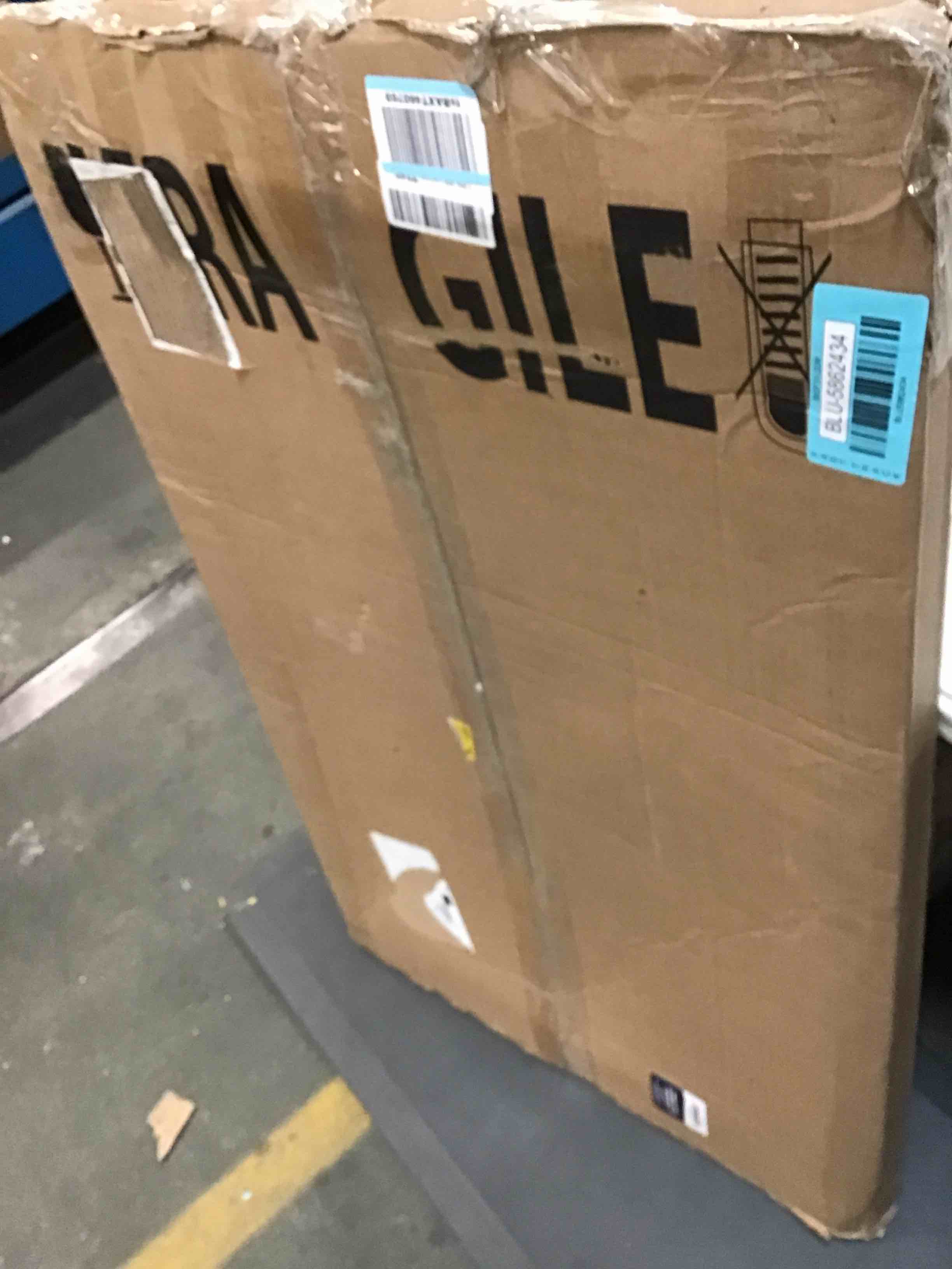 https://s3.amazonaws.com/lotting-images-prod/bidfta/BLU5862434_1704977121763.jpeg