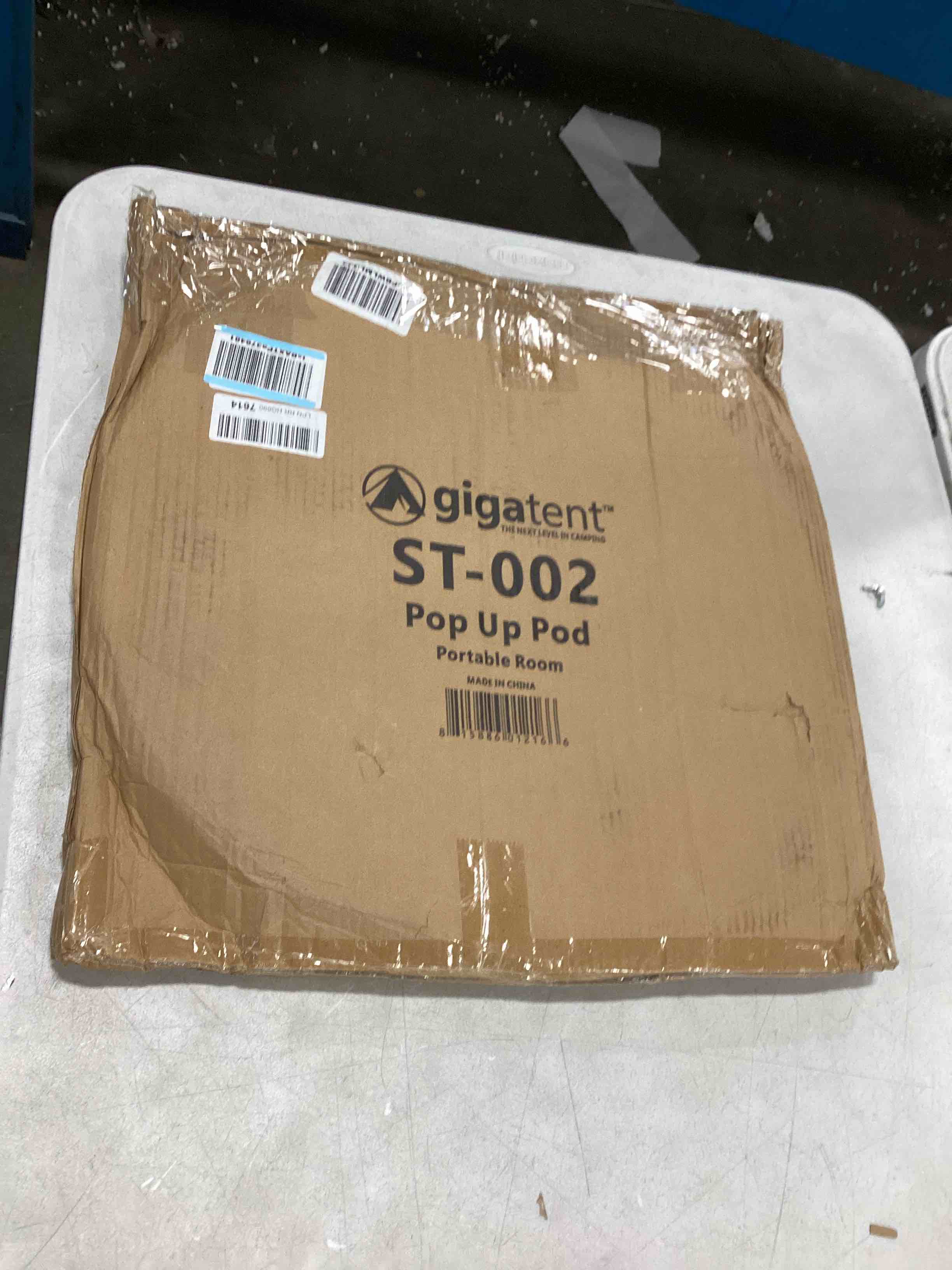 https://s3.amazonaws.com/lotting-images-prod/bidfta/BLU5863329_1704313456086.jpeg