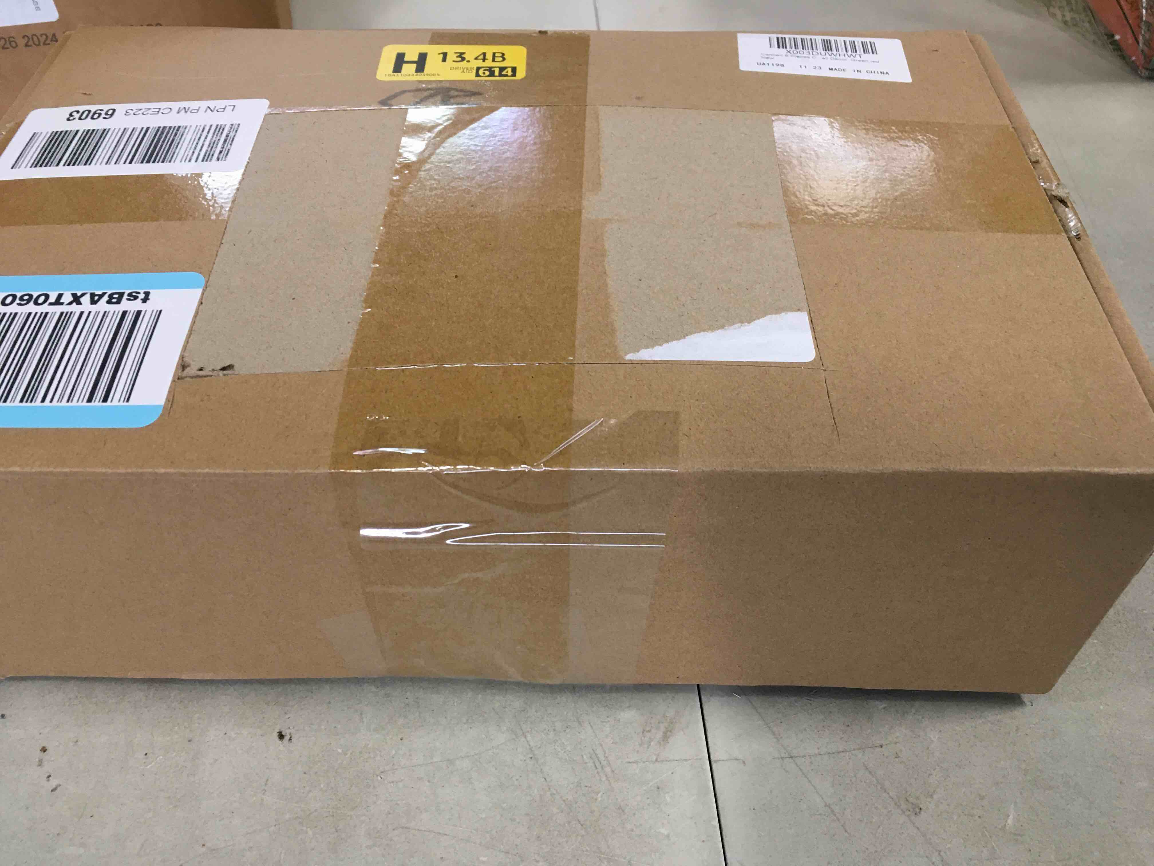 https://s3.amazonaws.com/lotting-images-prod/bidfta/BLU5863718_1704724724025.jpeg
