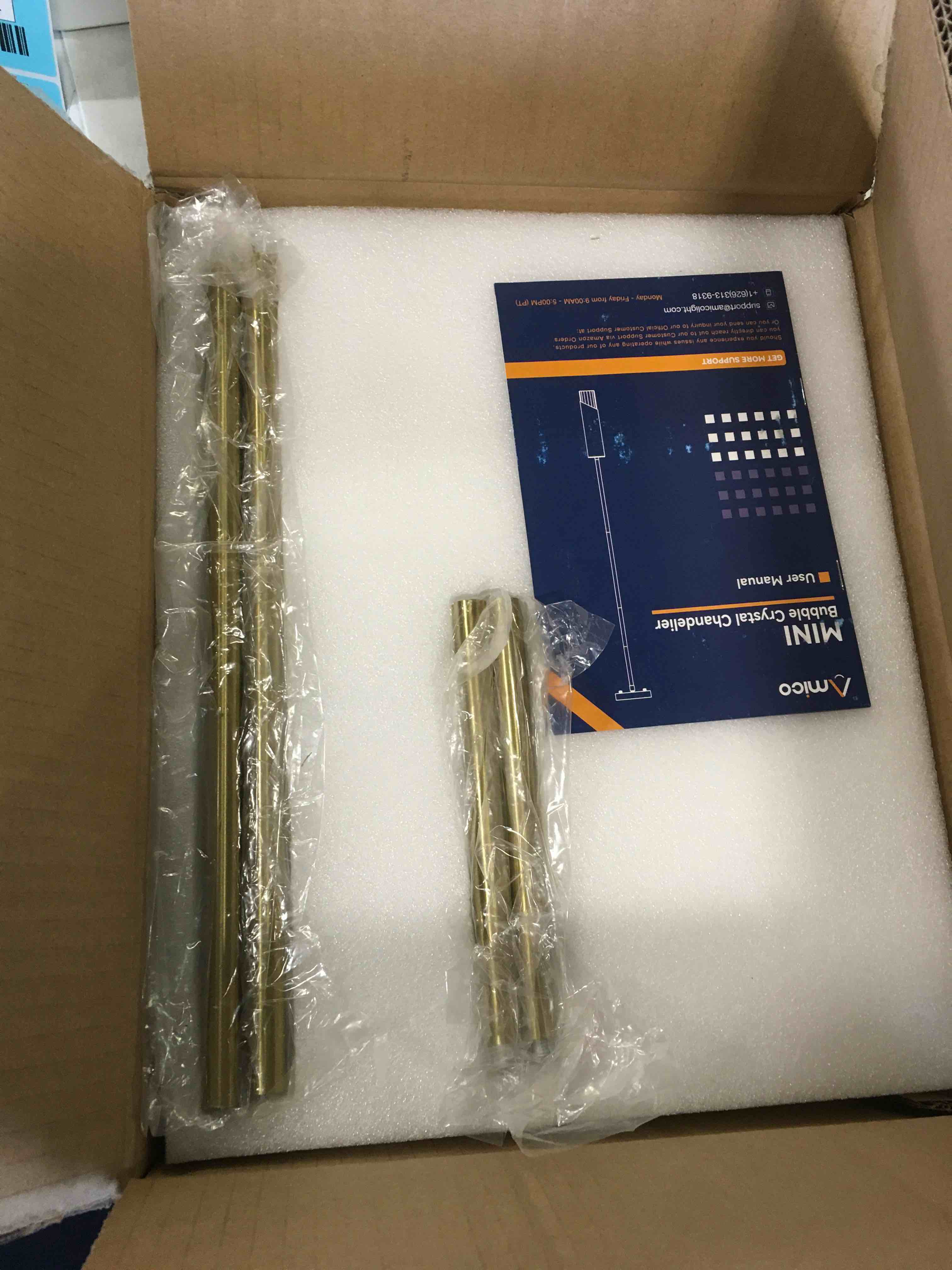 https://s3.amazonaws.com/lotting-images-prod/bidfta/BLU5863723_1704727493551.jpeg
