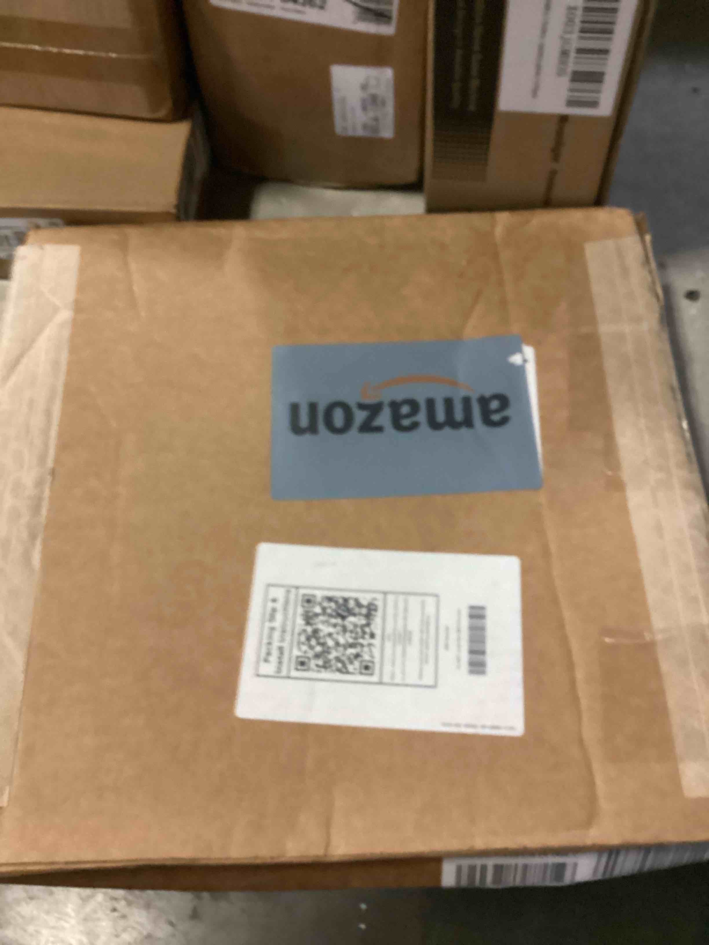 https://s3.amazonaws.com/lotting-images-prod/bidfta/BLU5864624_1723657297968.jpeg