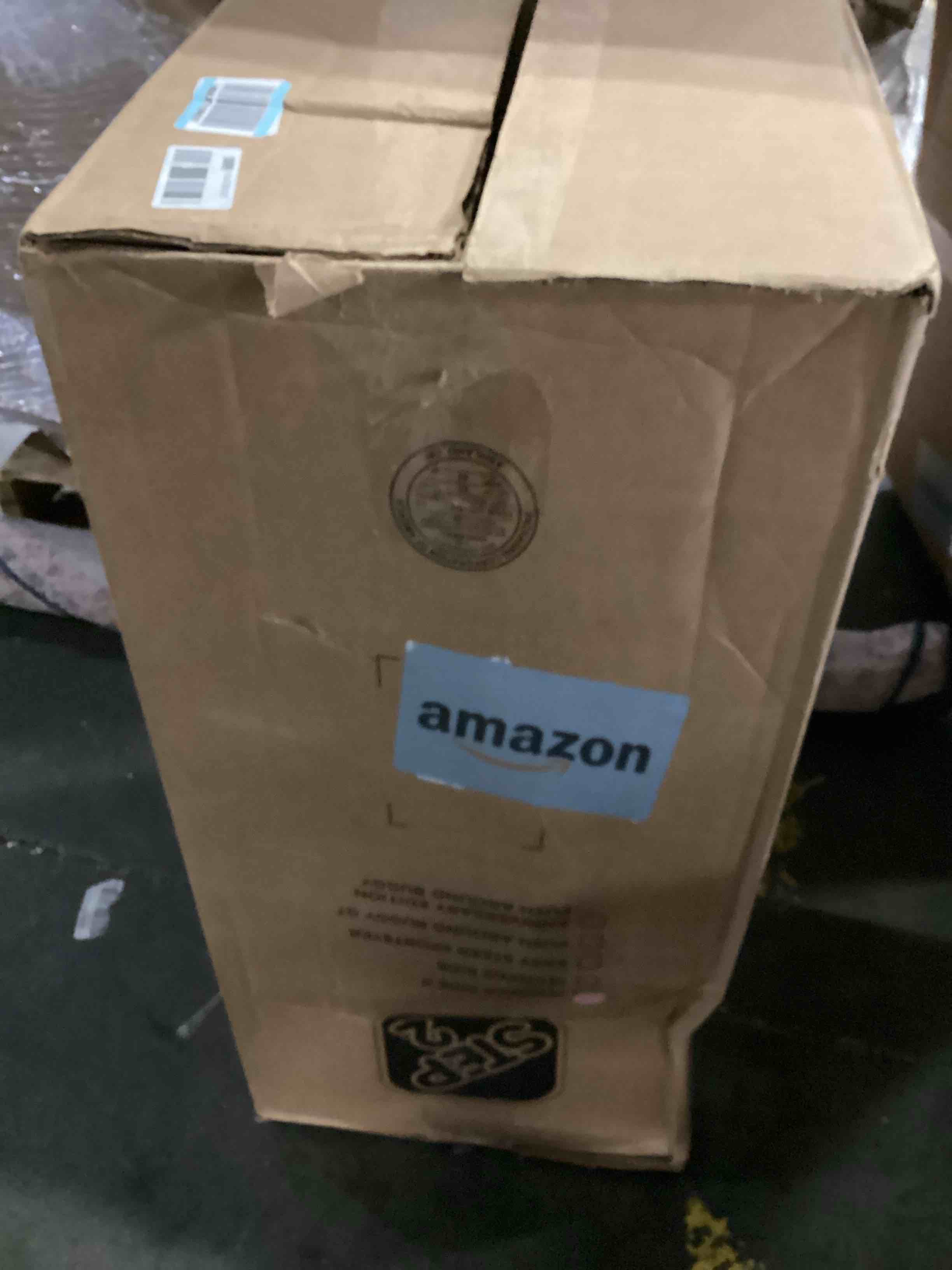https://s3.amazonaws.com/lotting-images-prod/bidfta/BLU5865507_1720619012485.jpeg