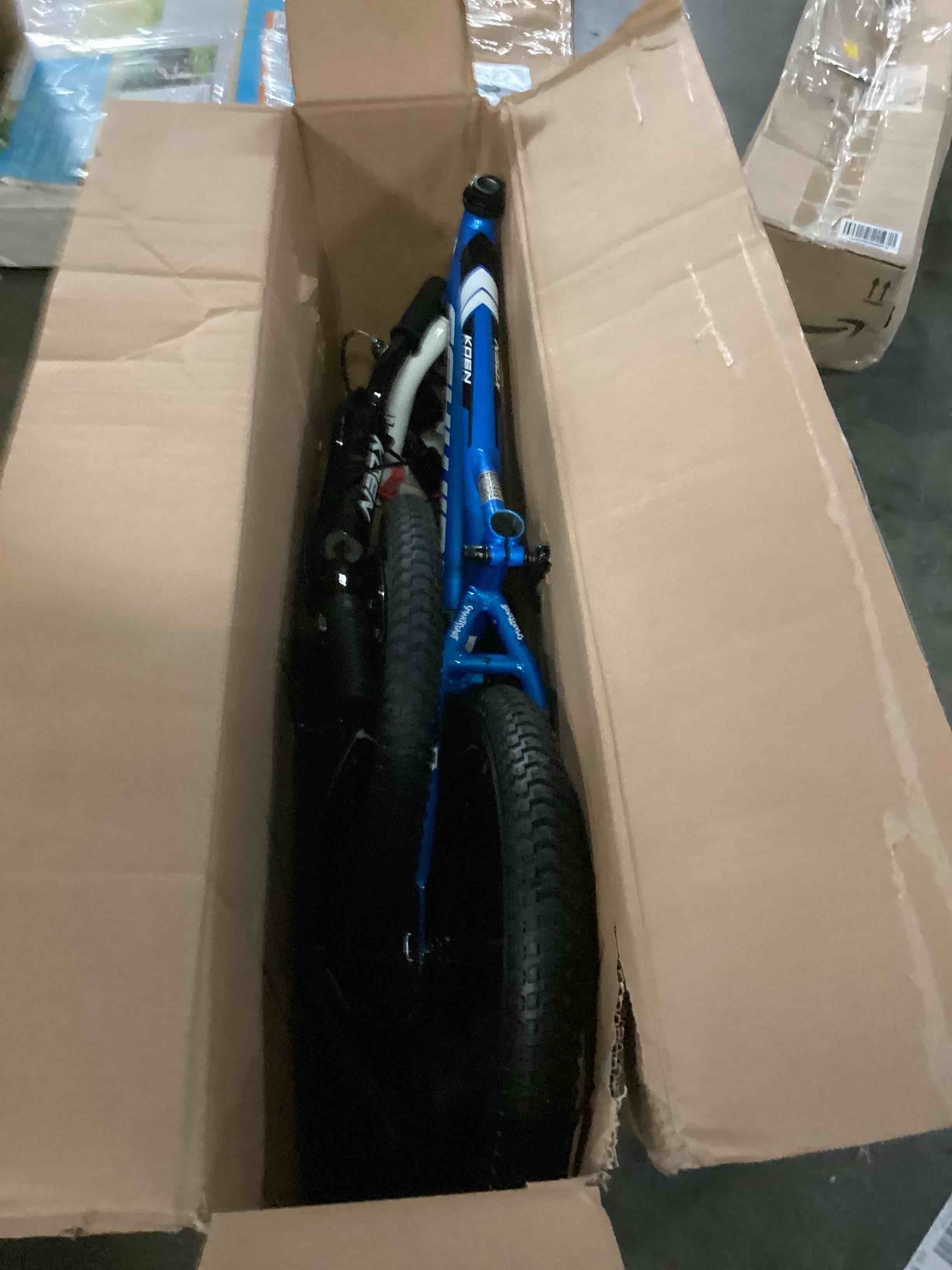 https://s3.amazonaws.com/lotting-images-prod/bidfta/BLU5866195_1721242645818.jpeg