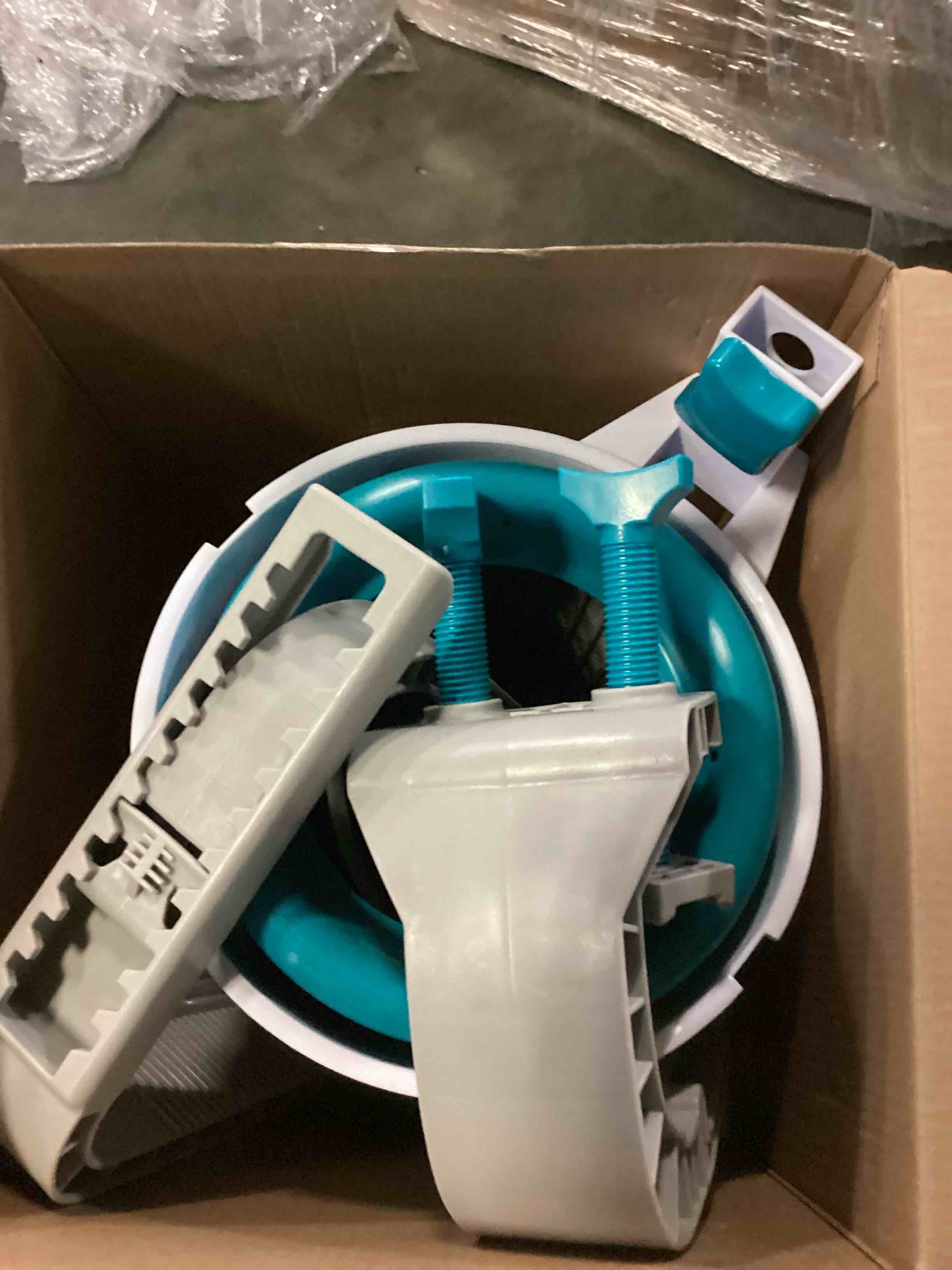 https://s3.amazonaws.com/lotting-images-prod/bidfta/BLU5866225_1721302644955.jpeg