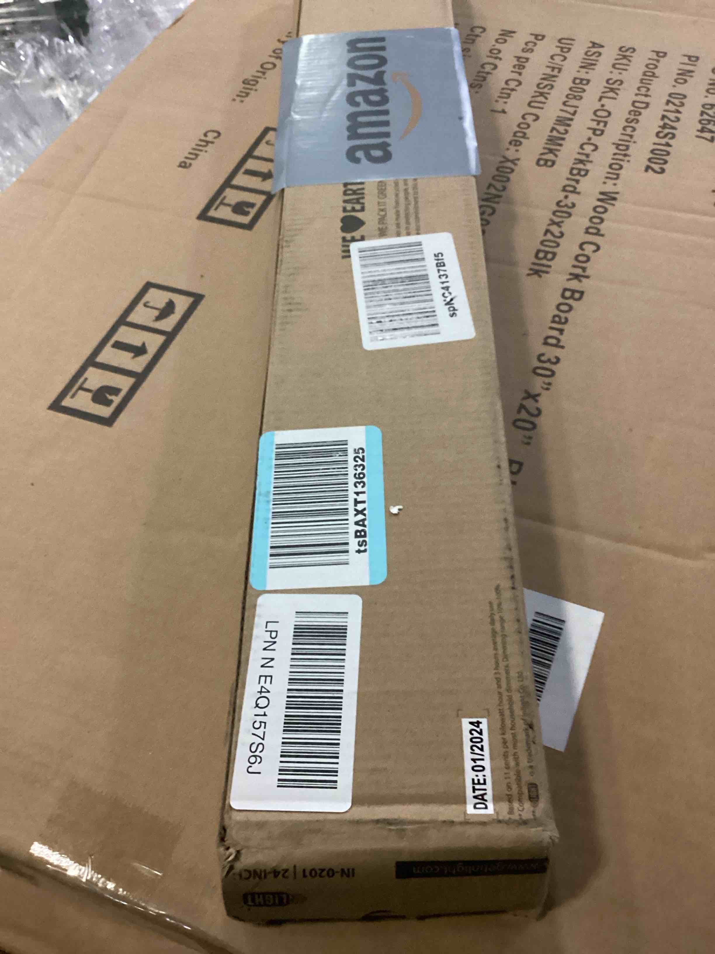 https://s3.amazonaws.com/lotting-images-prod/bidfta/BLU5866343_1721321304320.jpeg