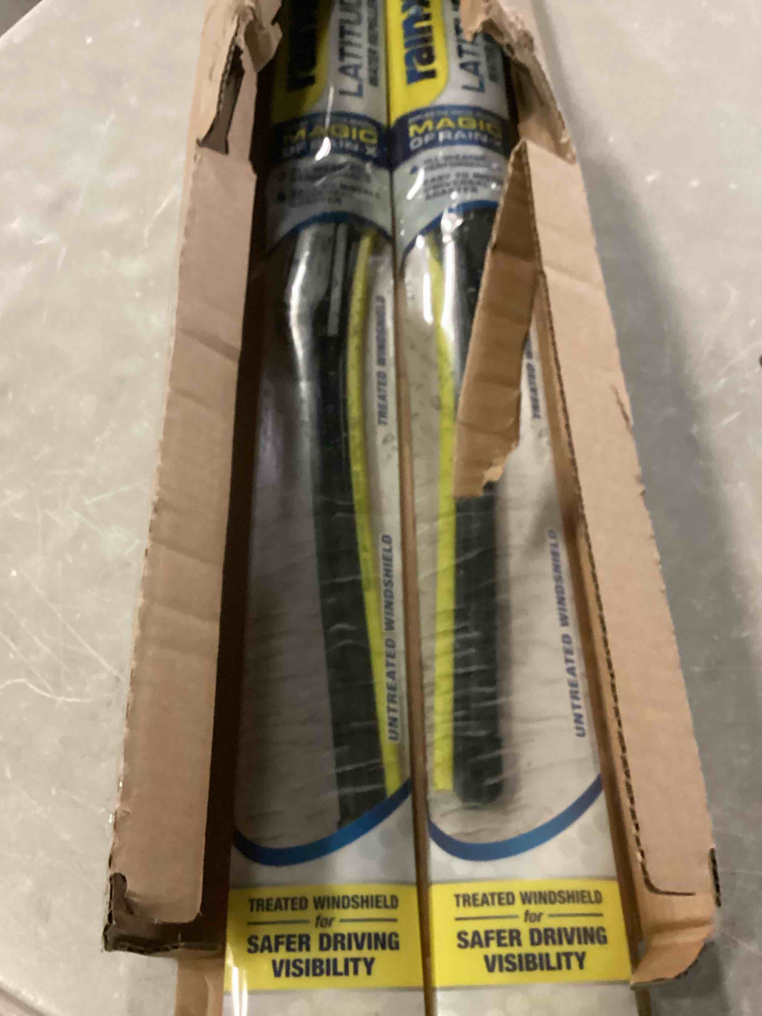 https://s3.amazonaws.com/lotting-images-prod/bidfta/BLU5866471_1721402686645.jpeg