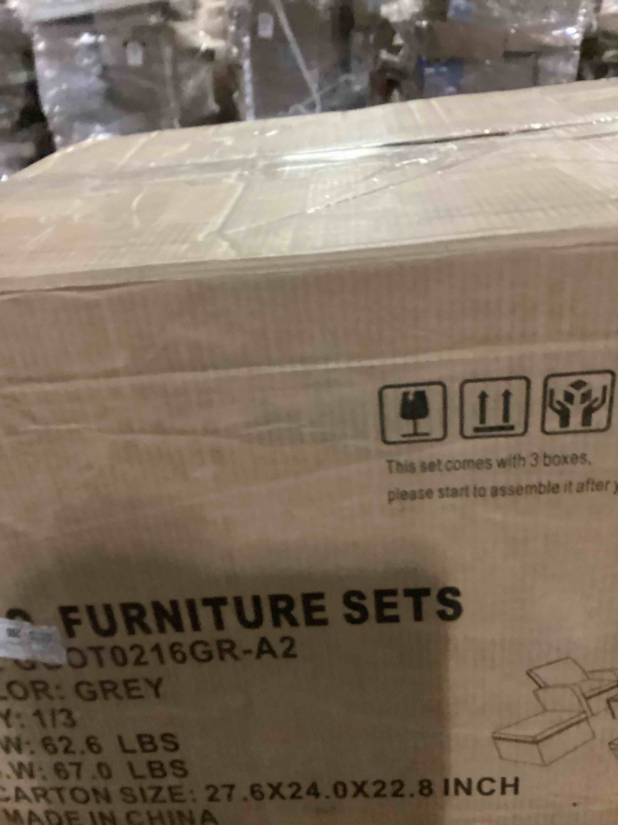 https://s3.amazonaws.com/lotting-images-prod/bidfta/BLU5867003_1721403651802.jpeg