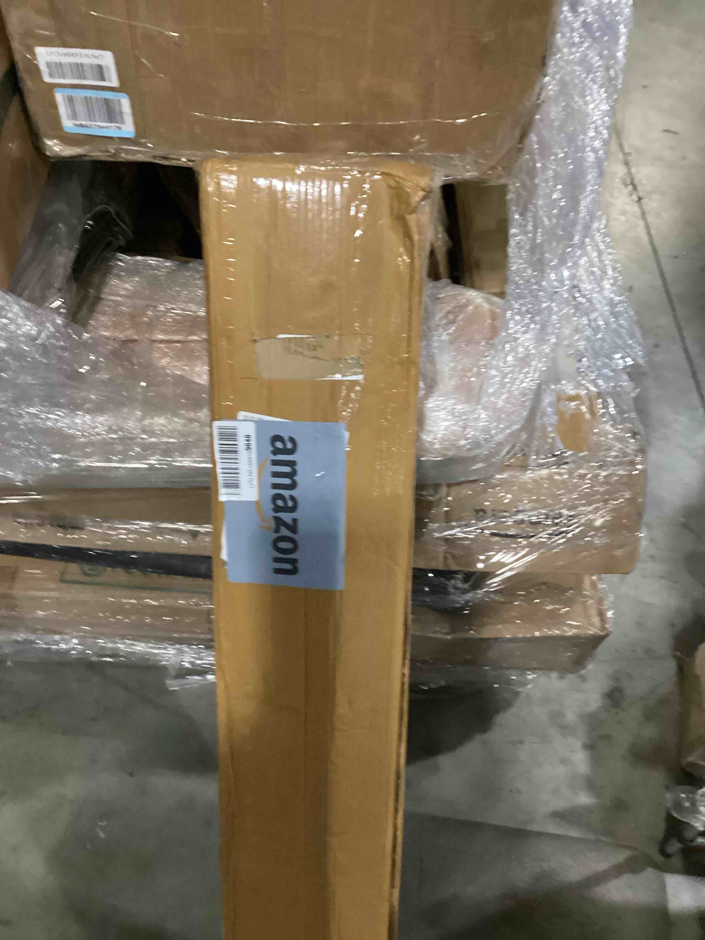 https://s3.amazonaws.com/lotting-images-prod/bidfta/BLU5867126_1721735667599.jpeg