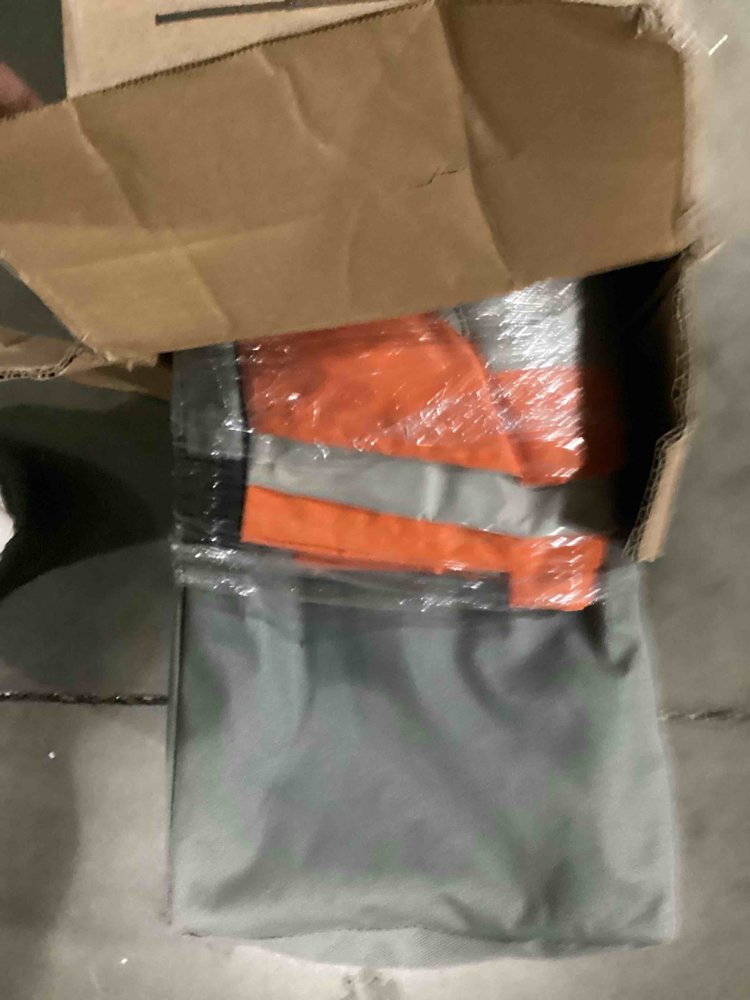 https://s3.amazonaws.com/lotting-images-prod/bidfta/BLU5867176_1721759702557.jpeg