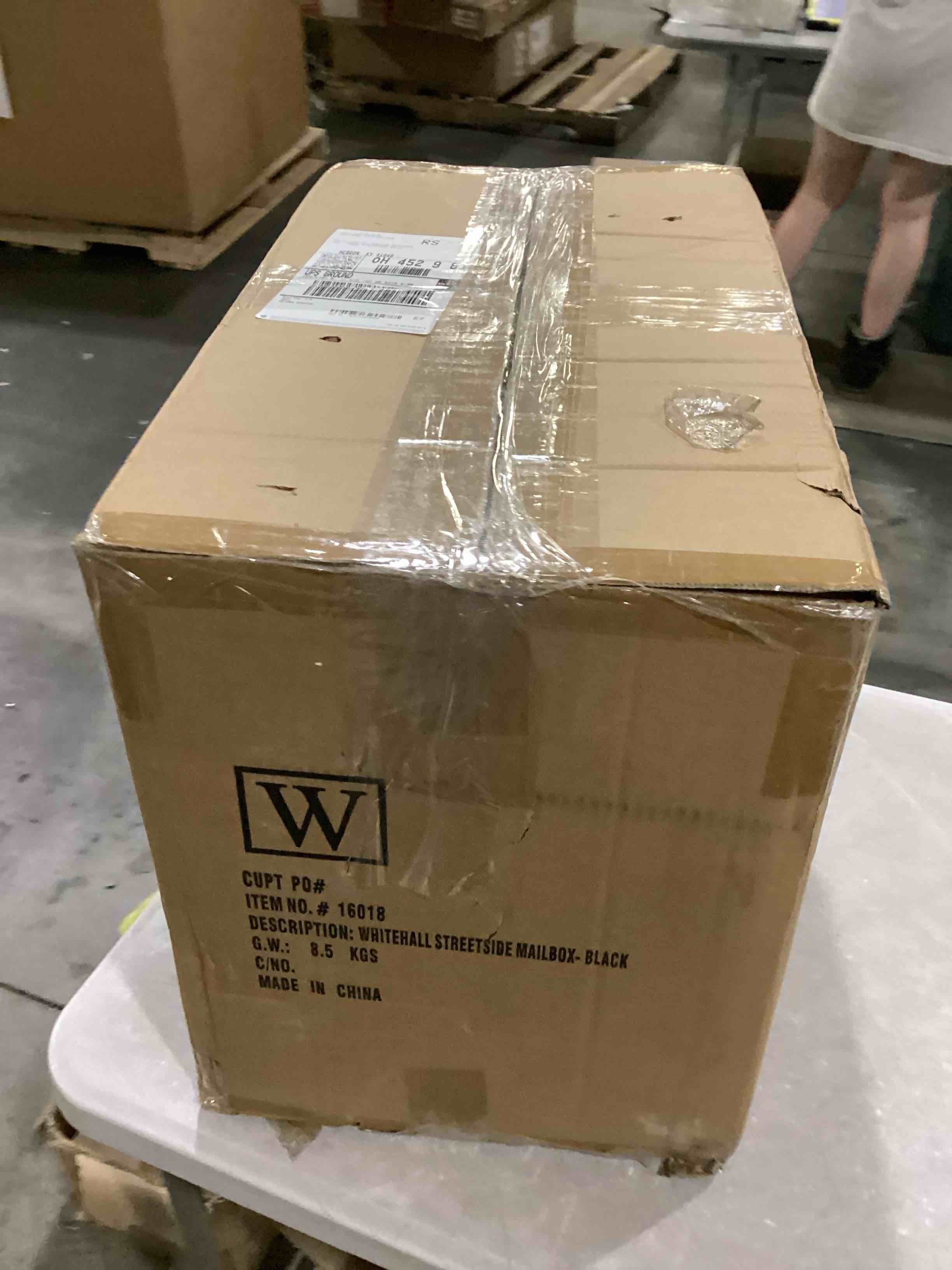 https://s3.amazonaws.com/lotting-images-prod/bidfta/BLU5867189_1721820284238.jpeg