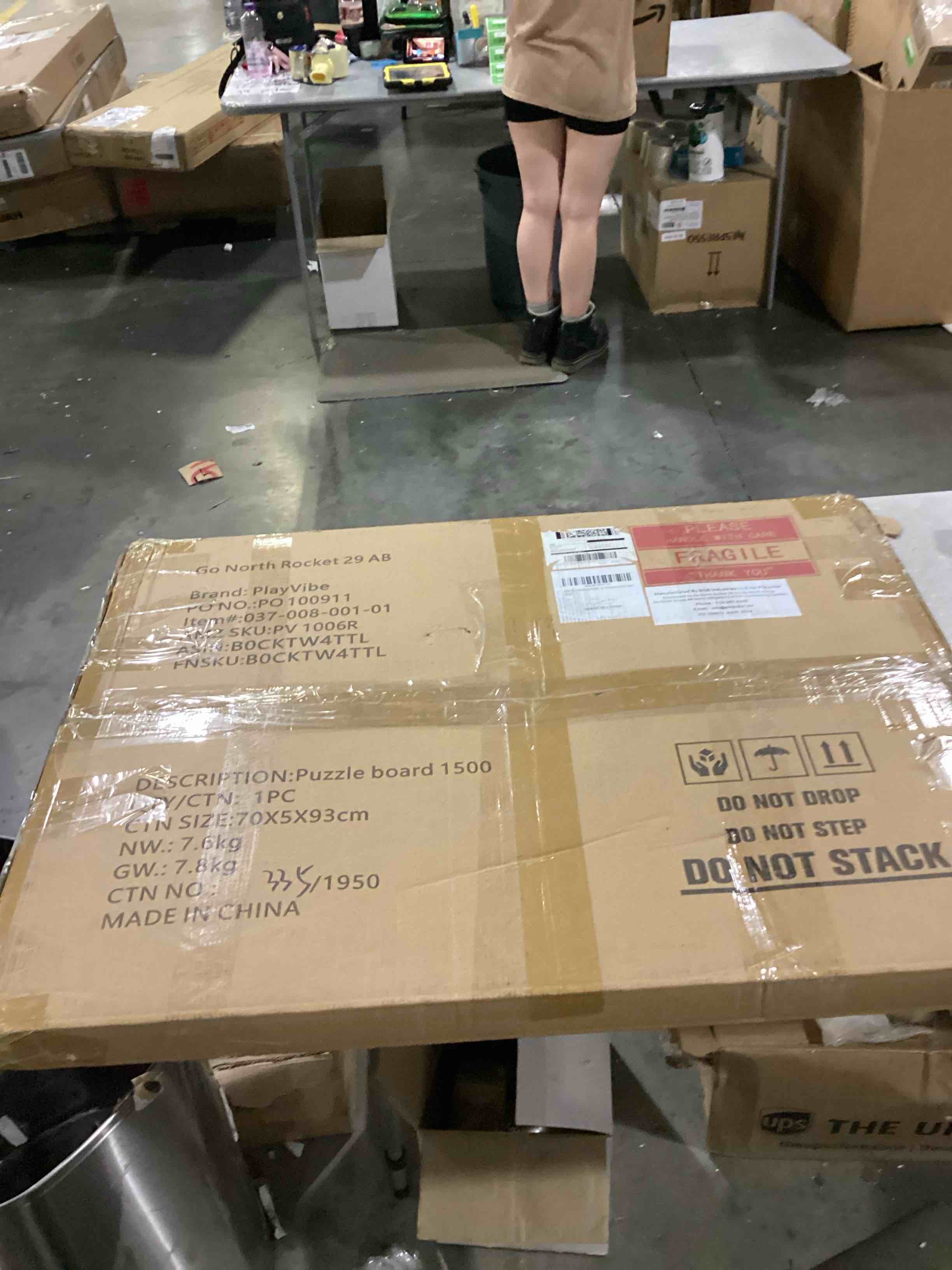 https://s3.amazonaws.com/lotting-images-prod/bidfta/BLU5867376_1722013755018.jpeg