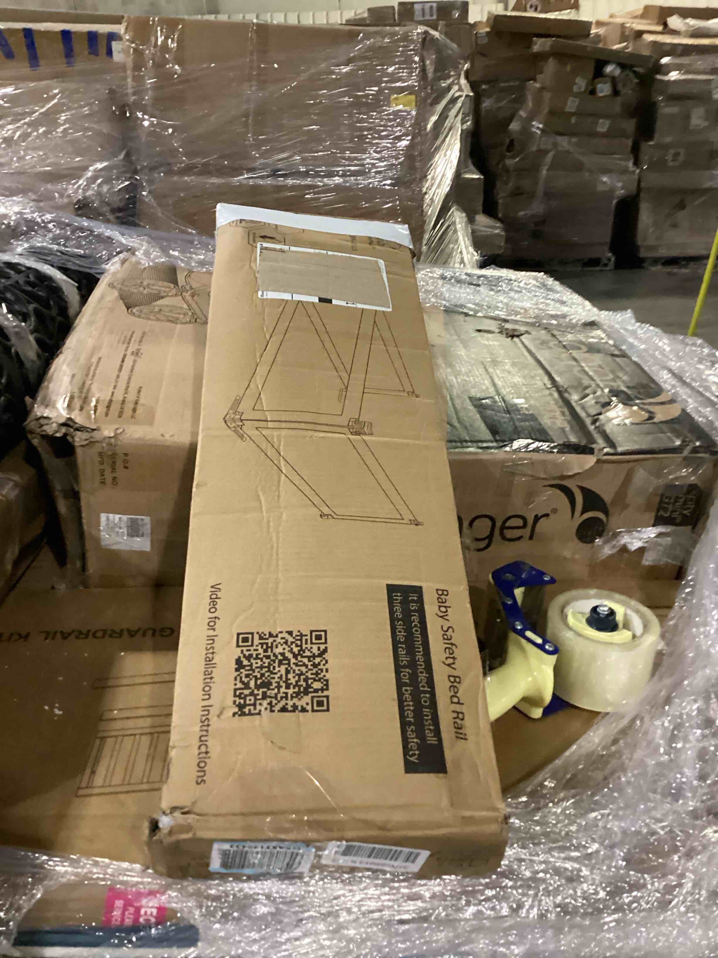 https://s3.amazonaws.com/lotting-images-prod/bidfta/BLU5868056_1723055475370.jpeg