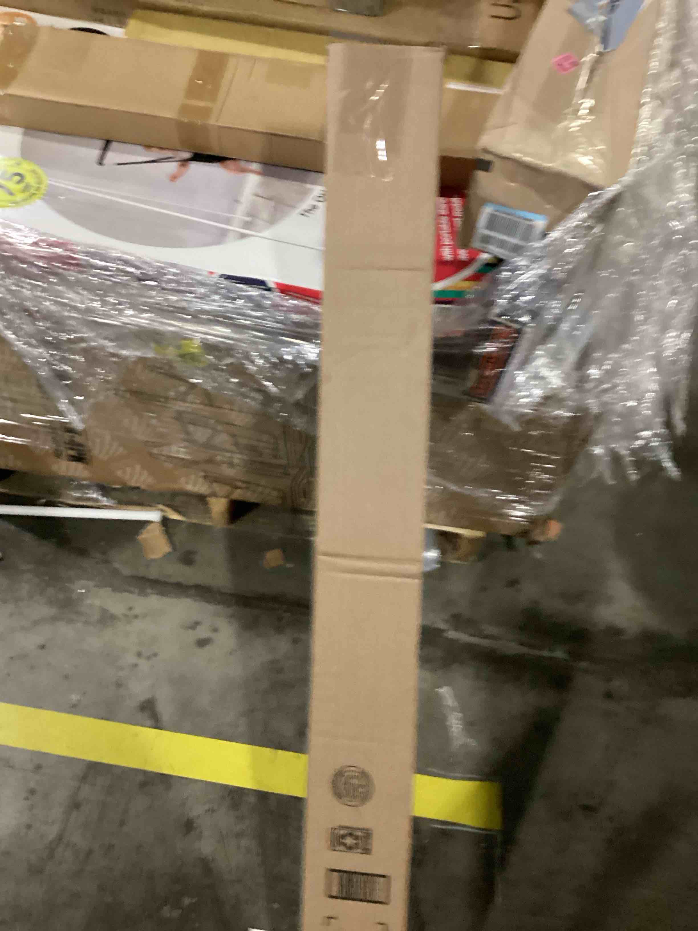 https://s3.amazonaws.com/lotting-images-prod/bidfta/BLU5868325_1723467920784.jpeg