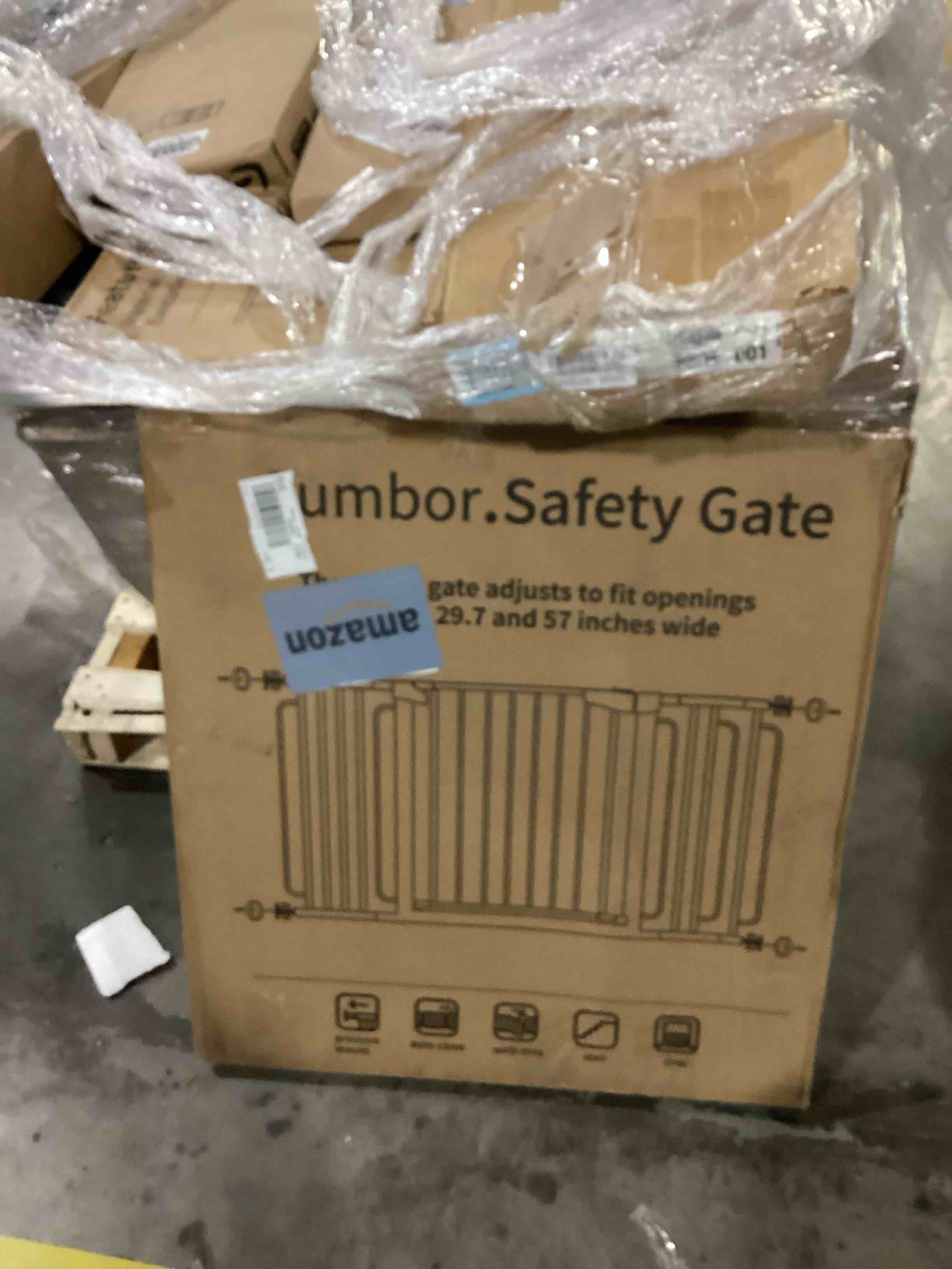 https://s3.amazonaws.com/lotting-images-prod/bidfta/BLU5868428_1723554103223.jpeg
