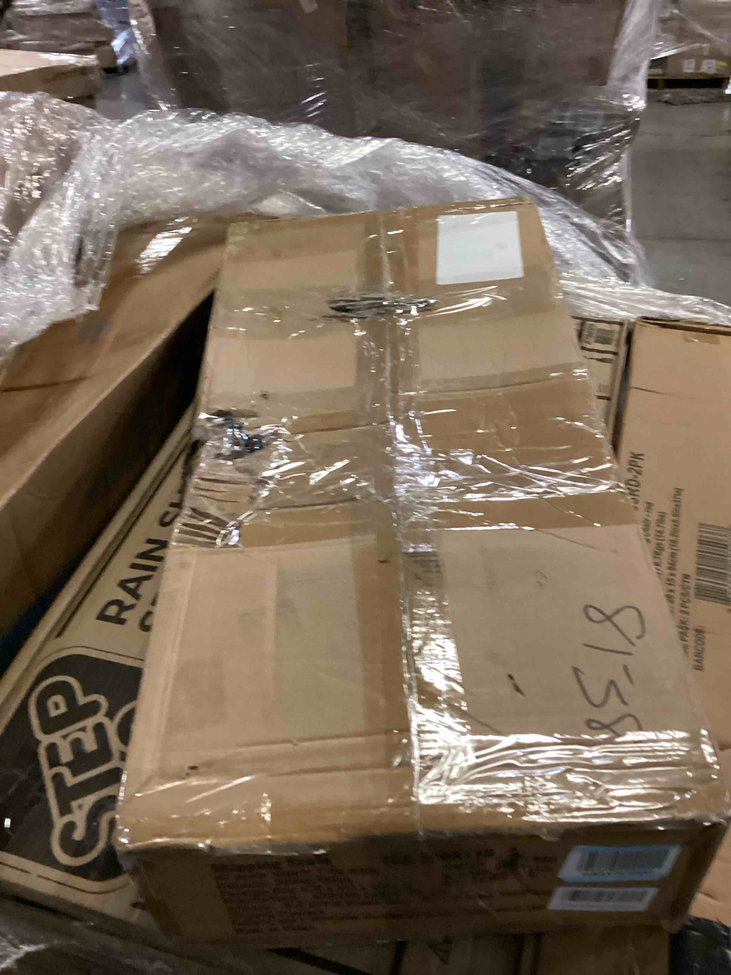https://s3.amazonaws.com/lotting-images-prod/bidfta/BLU5870338_1723041783656.jpeg