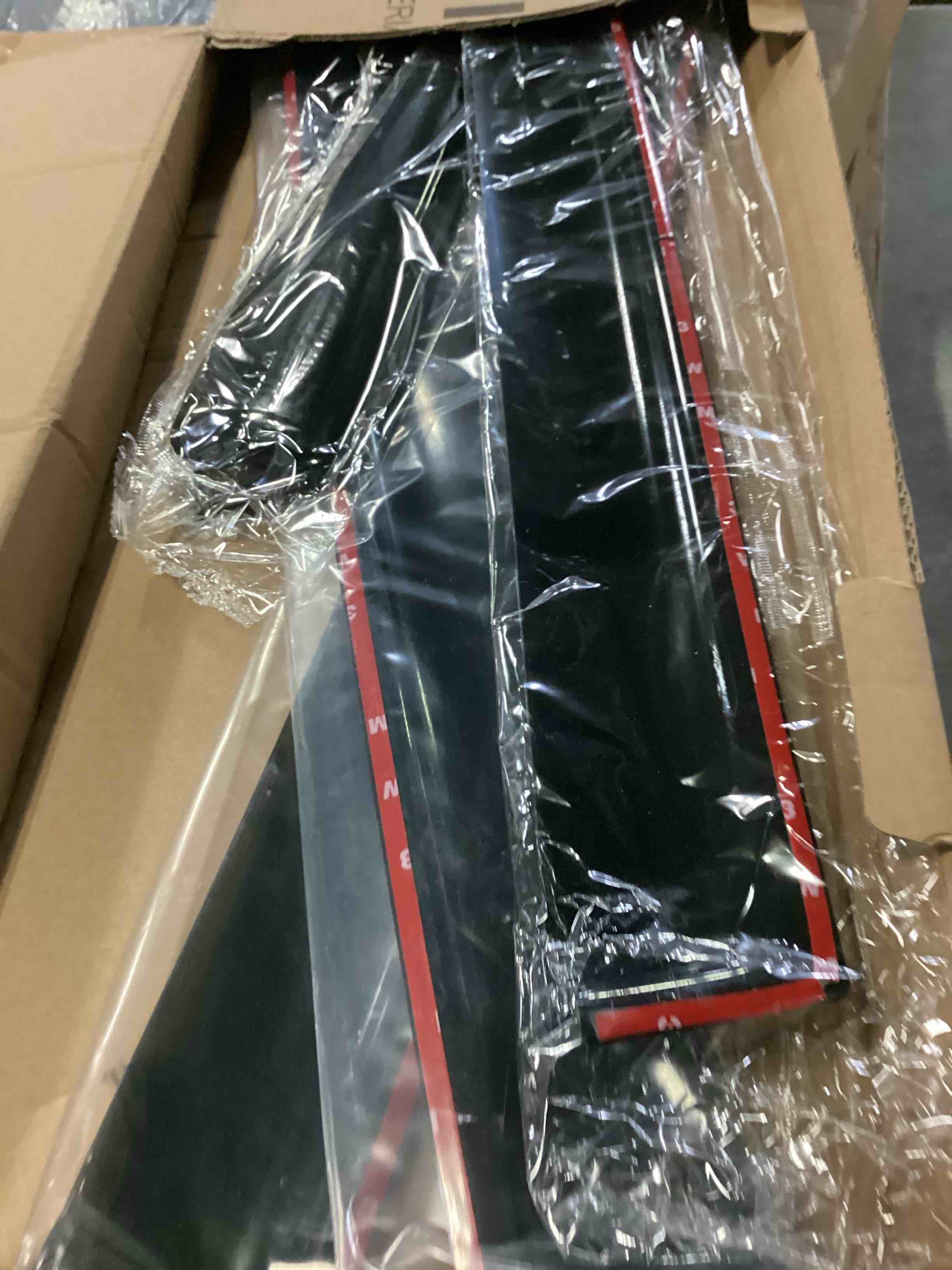 https://s3.amazonaws.com/lotting-images-prod/bidfta/BLU5870364_1723049668889.jpeg