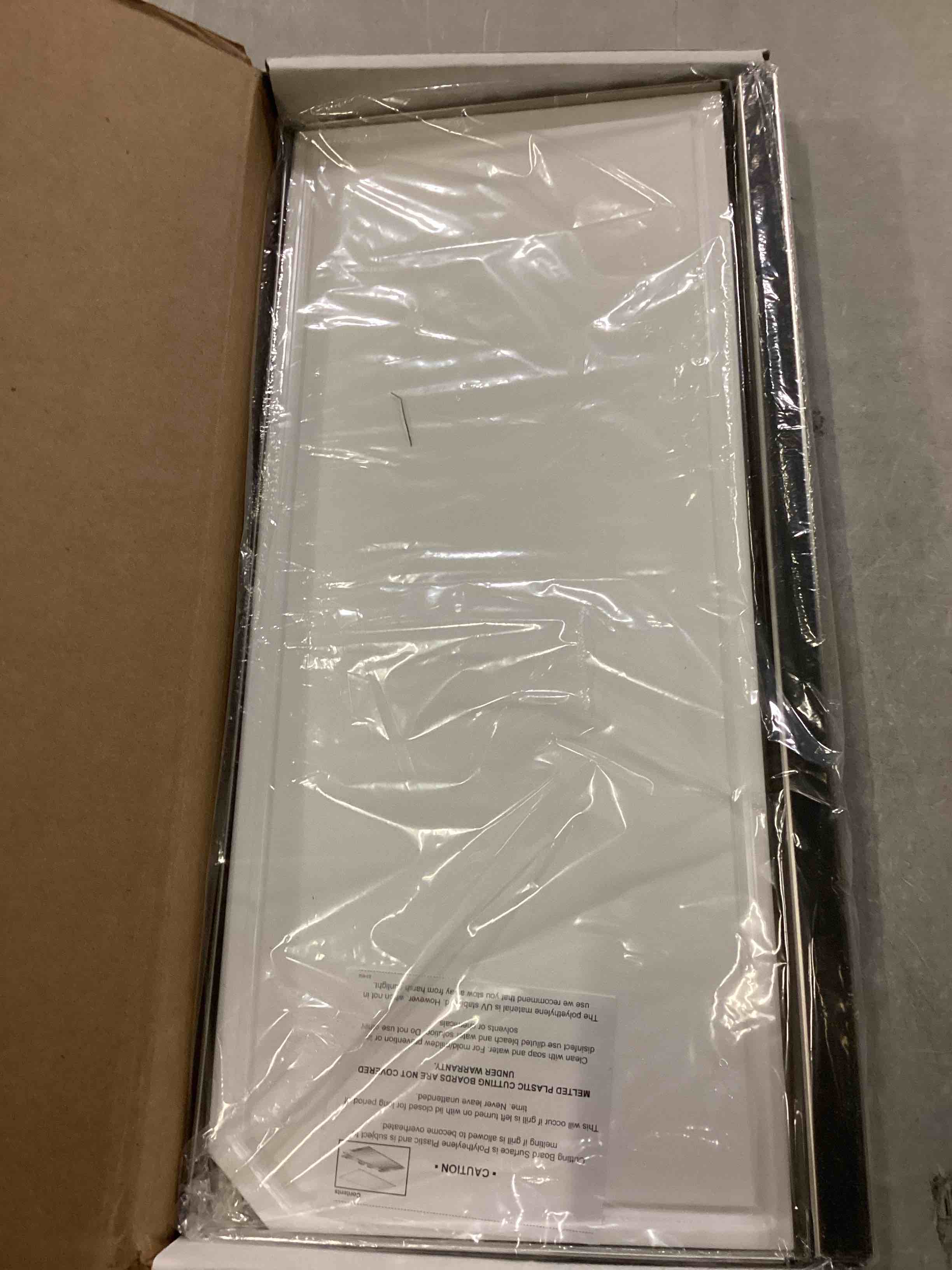https://s3.amazonaws.com/lotting-images-prod/bidfta/BLU5871448_1724174422827.jpeg