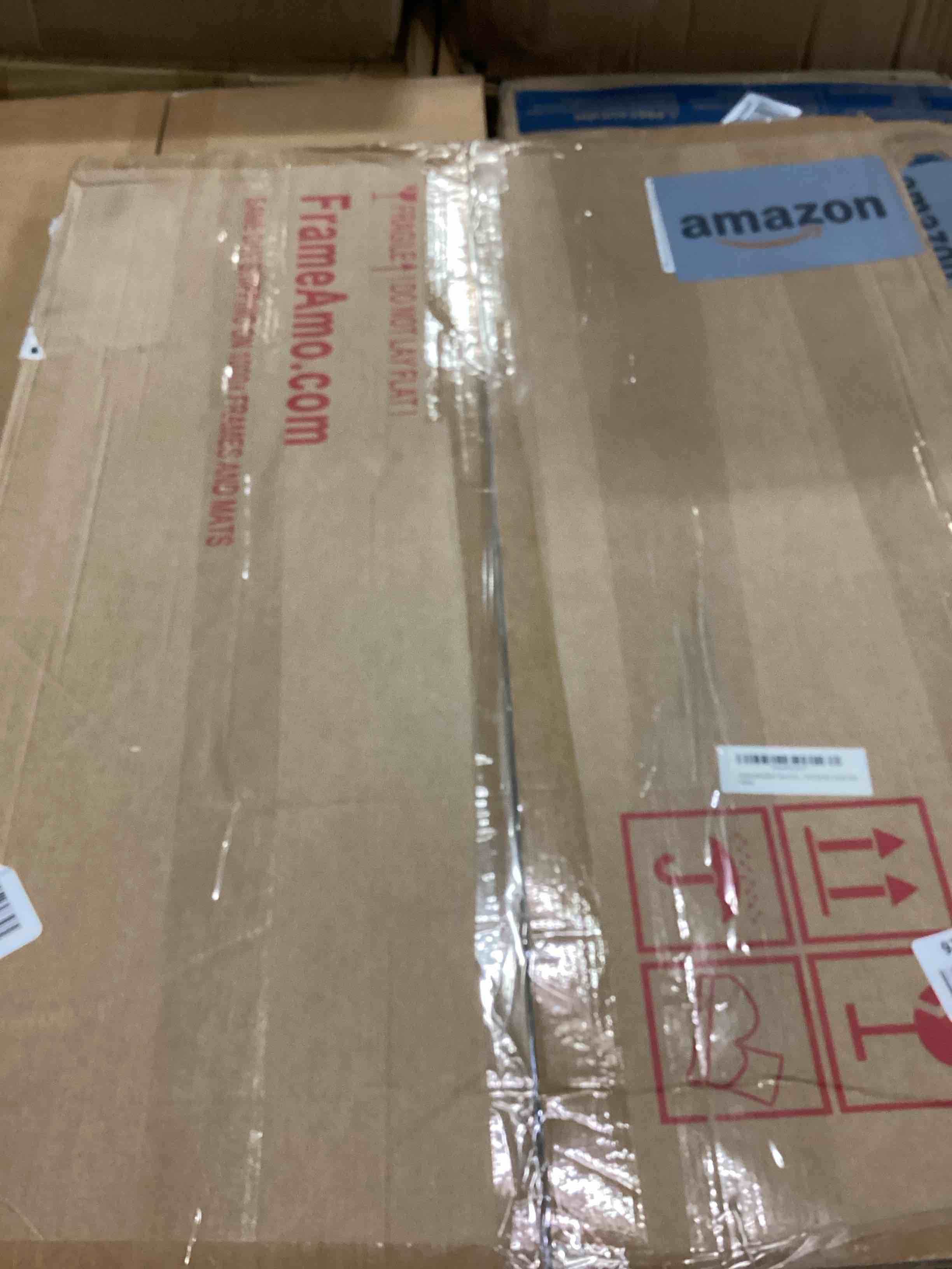 https://s3.amazonaws.com/lotting-images-prod/bidfta/BLU5872329_1725369729598.jpeg