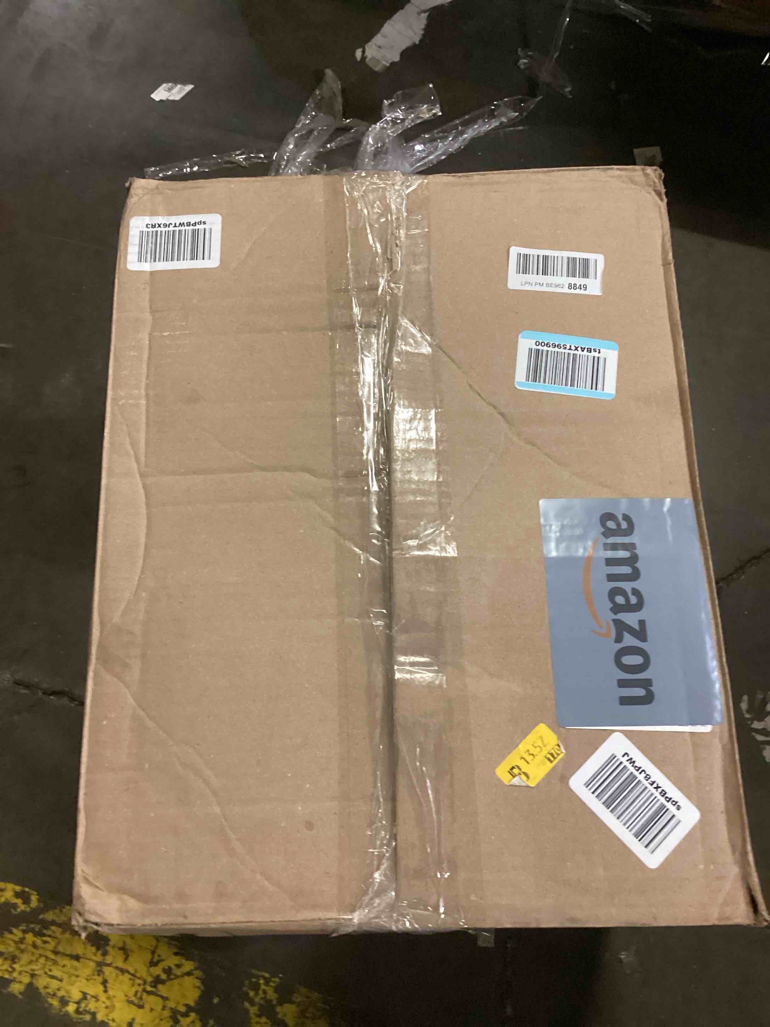 https://s3.amazonaws.com/lotting-images-prod/bidfta/BLU5872331_1725369980328.jpeg