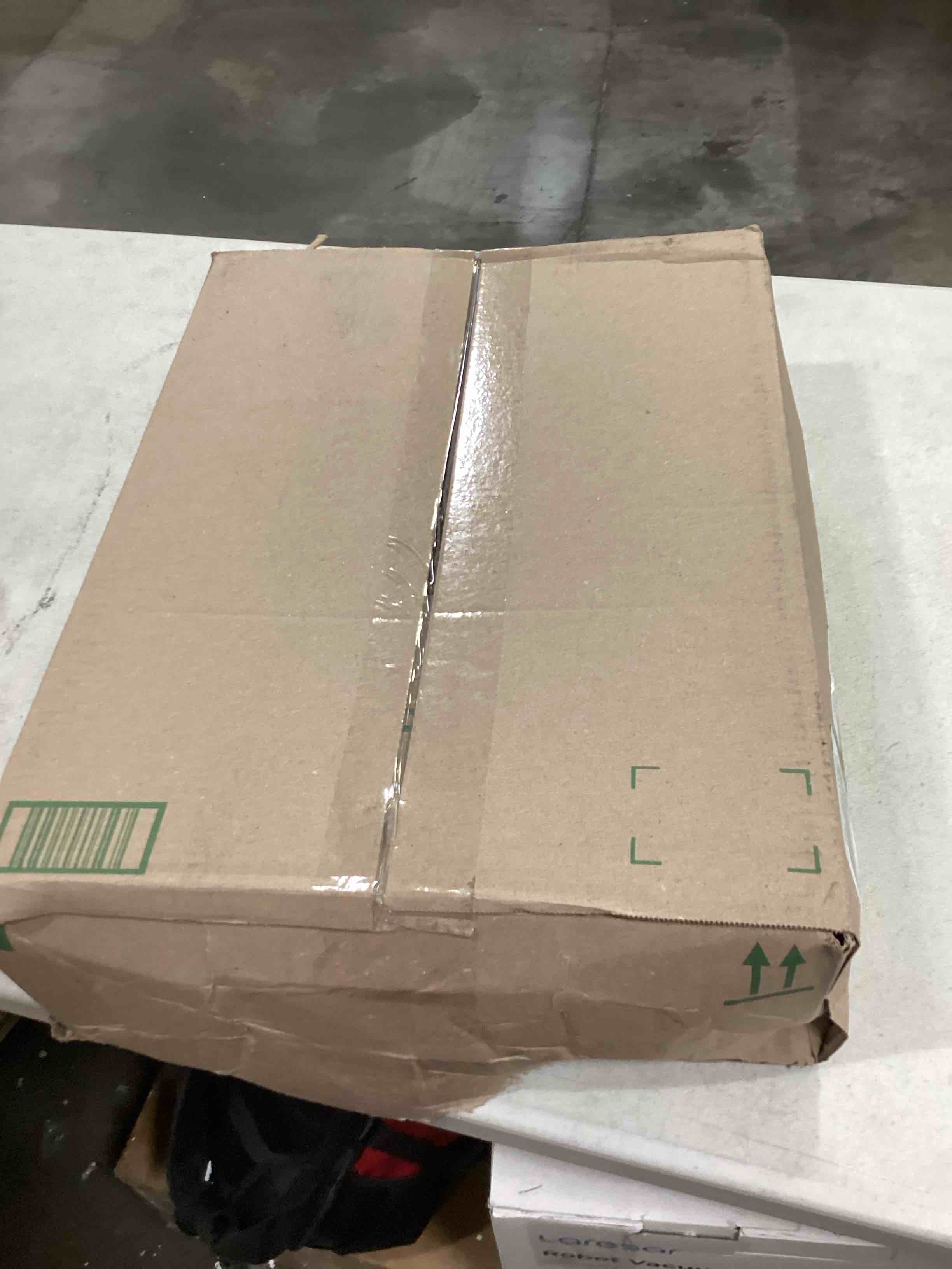 https://s3.amazonaws.com/lotting-images-prod/bidfta/BLU5873269_1720033841156.jpeg