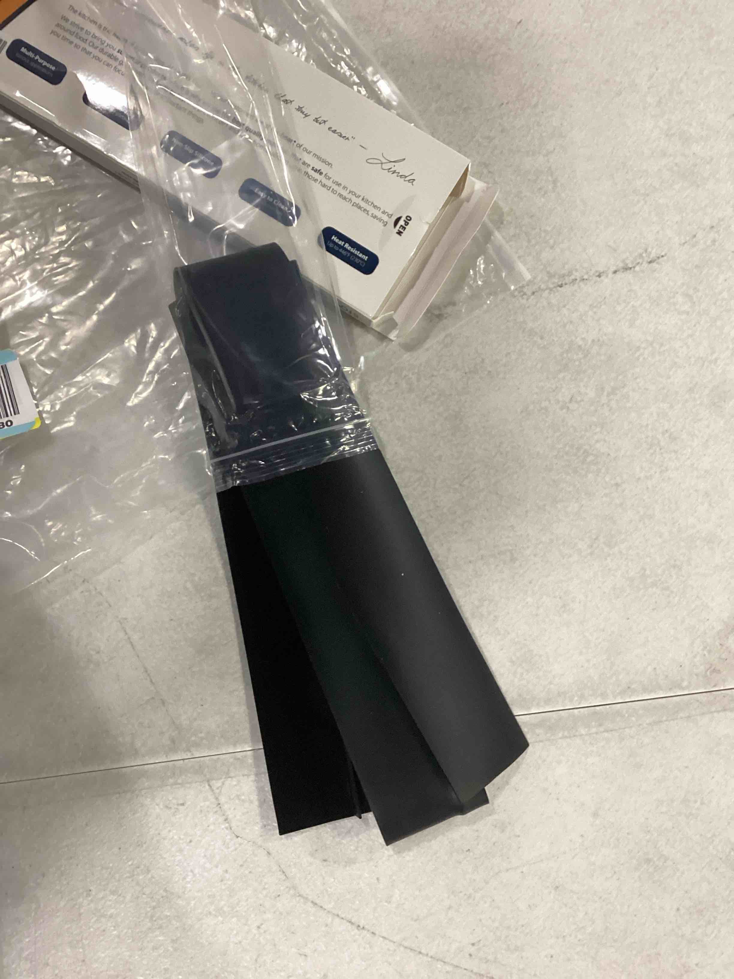 https://s3.amazonaws.com/lotting-images-prod/bidfta/BLU5873275_1720178702490.jpeg