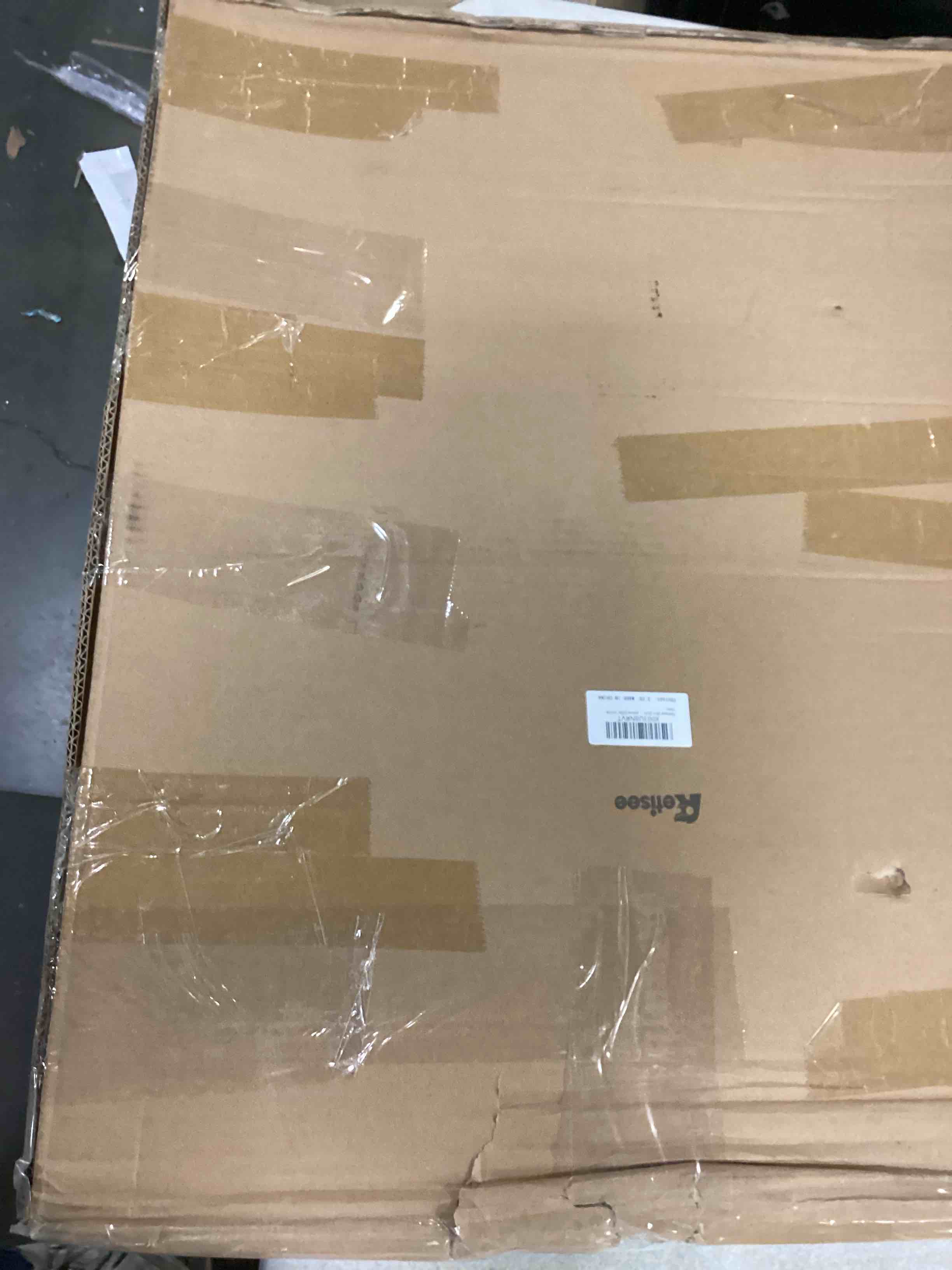 https://s3.amazonaws.com/lotting-images-prod/bidfta/BLU5873634_1720635728553.jpeg