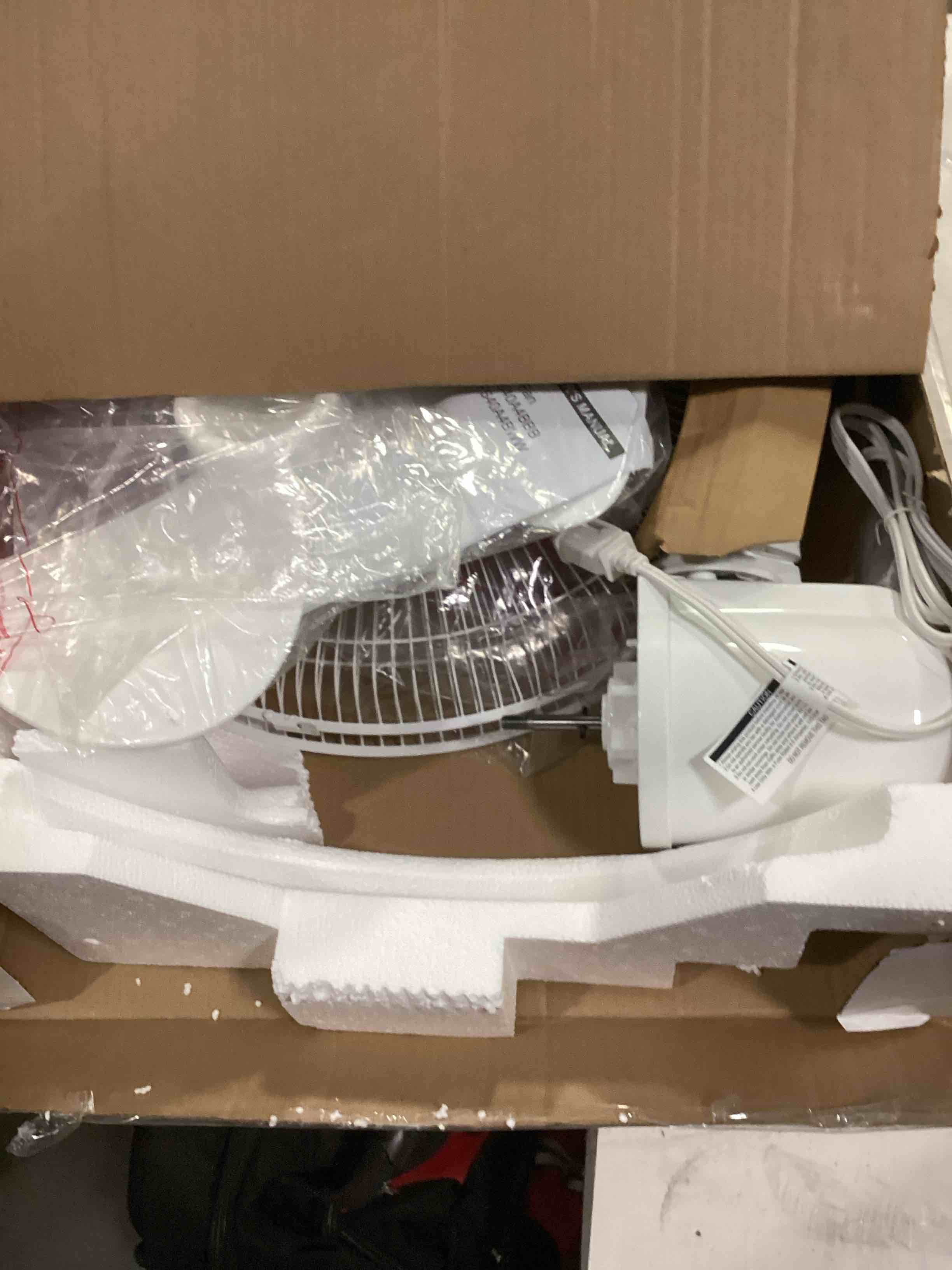 https://s3.amazonaws.com/lotting-images-prod/bidfta/BLU5874067_1721306416176.jpeg
