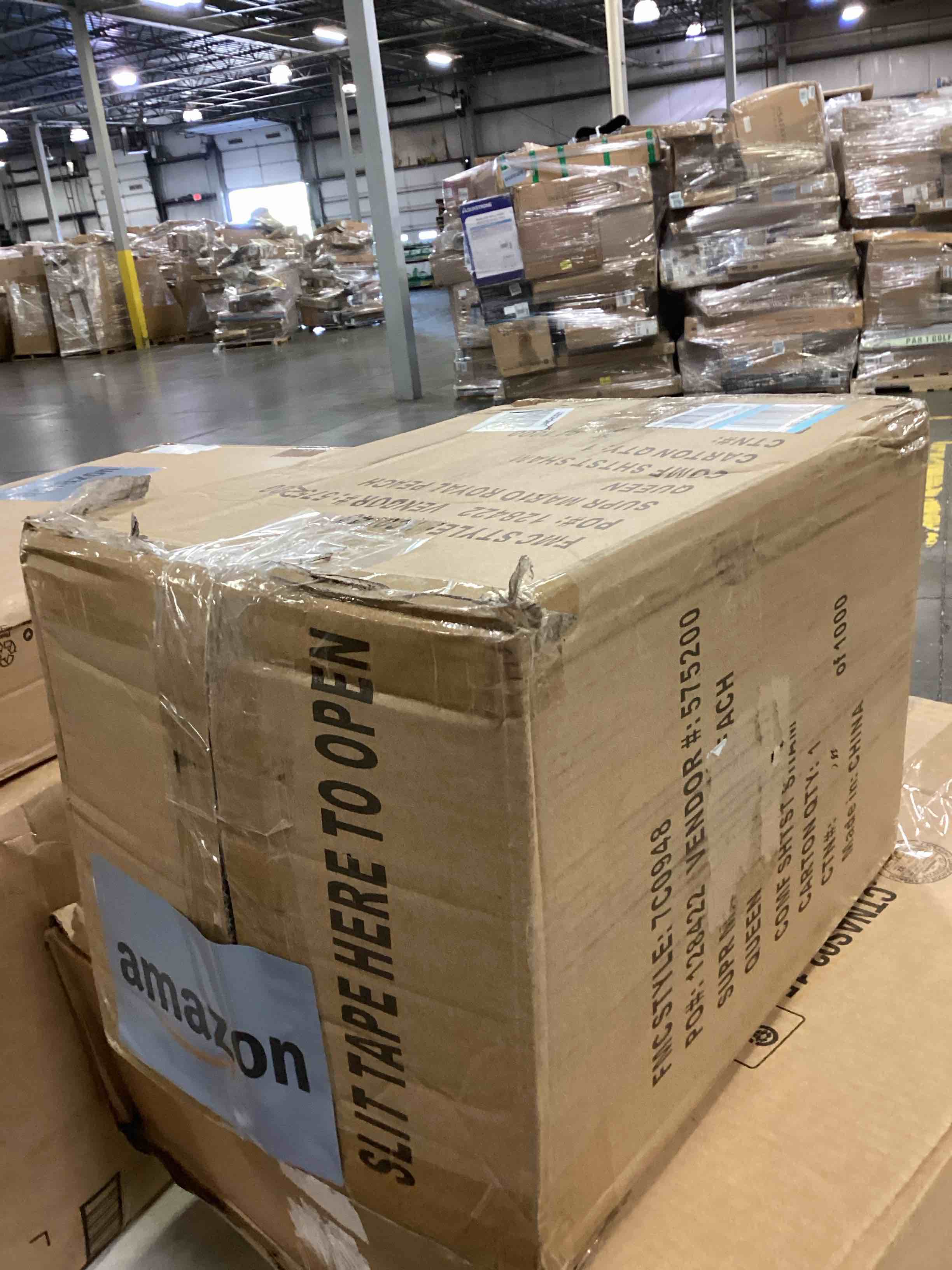 https://s3.amazonaws.com/lotting-images-prod/bidfta/BLU5874107_1721315289837.jpeg