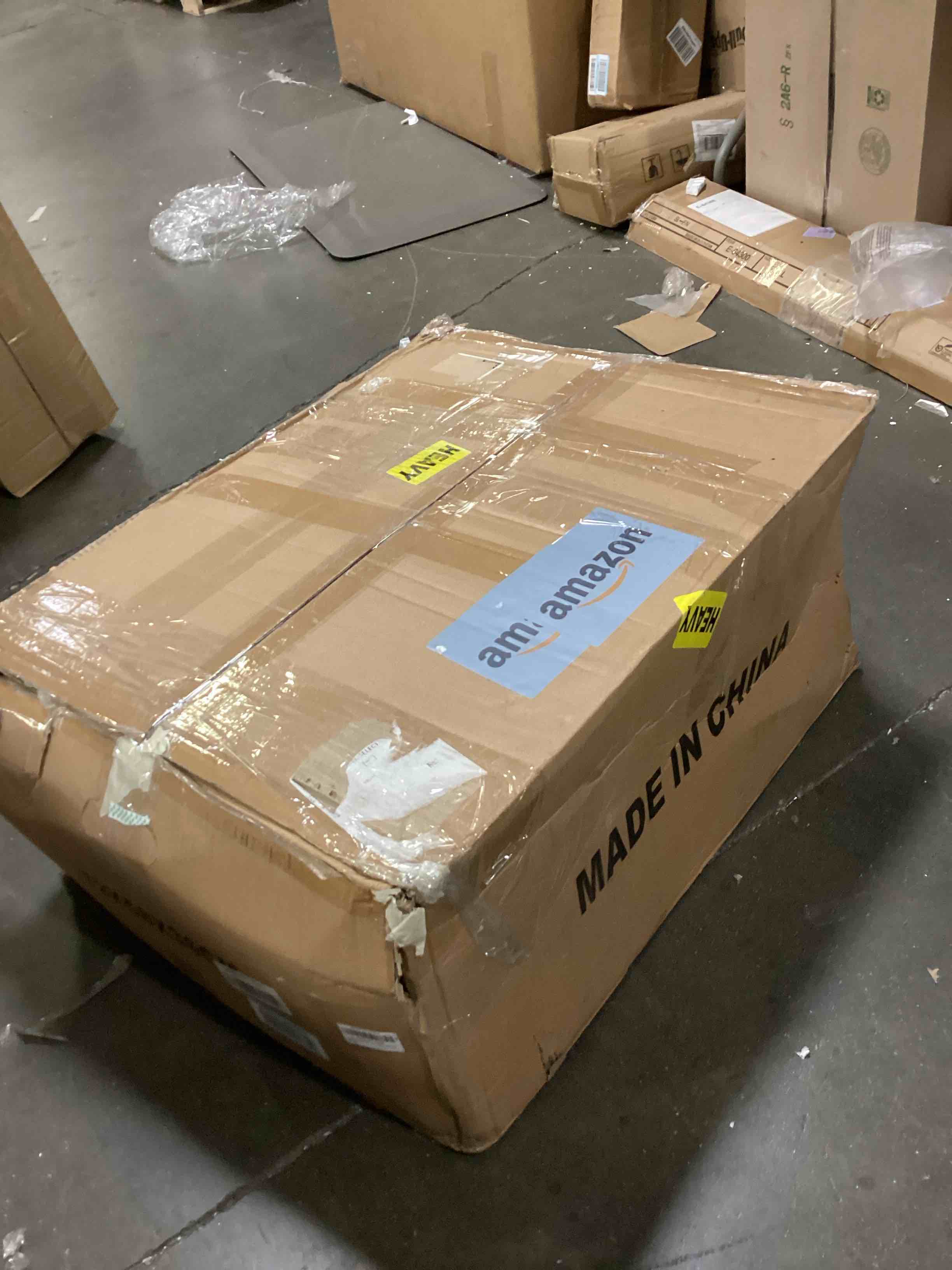 https://s3.amazonaws.com/lotting-images-prod/bidfta/BLU5874223_1721403453706.jpeg