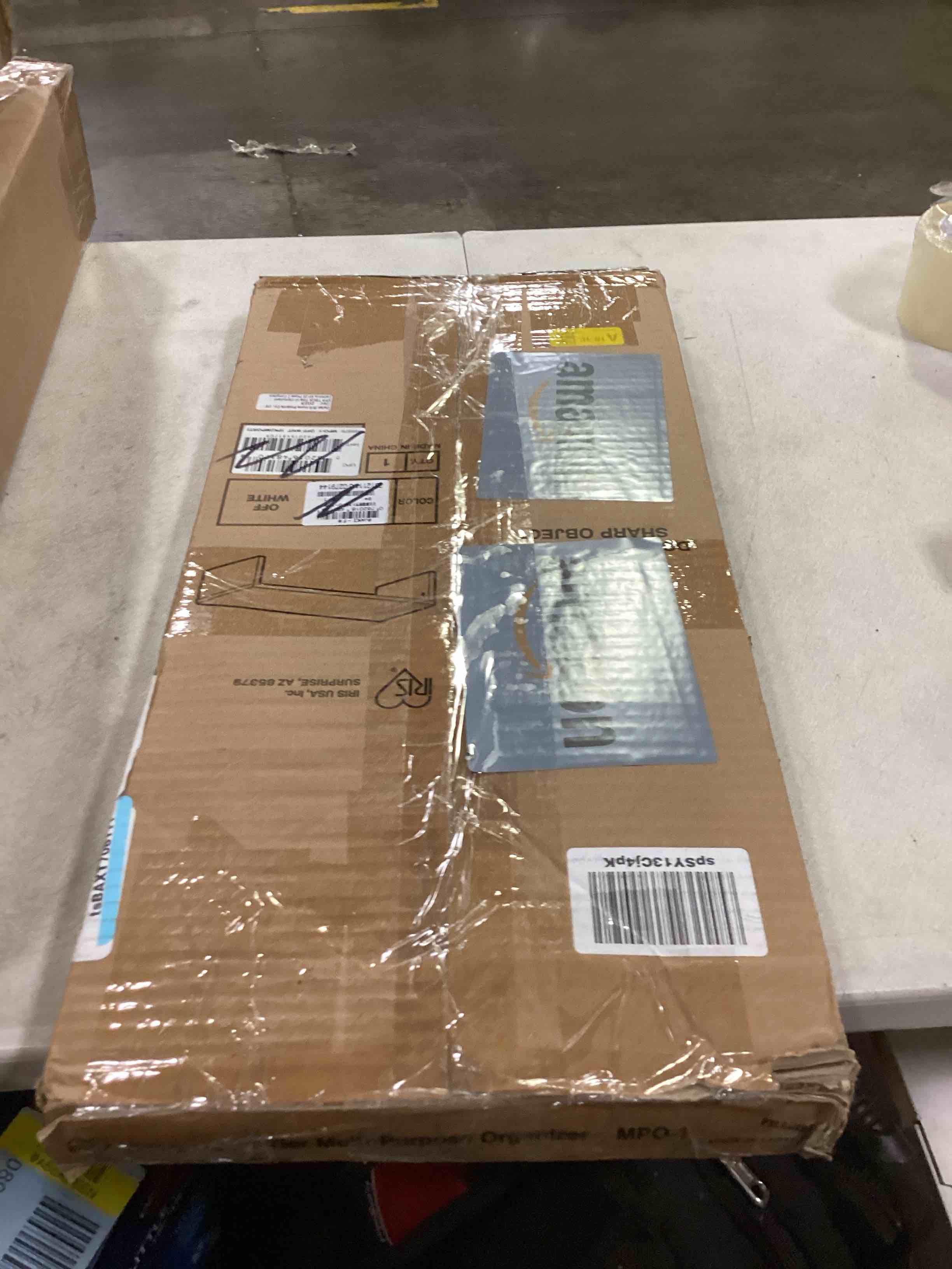 https://s3.amazonaws.com/lotting-images-prod/bidfta/BLU5874288_1721651190122.jpeg