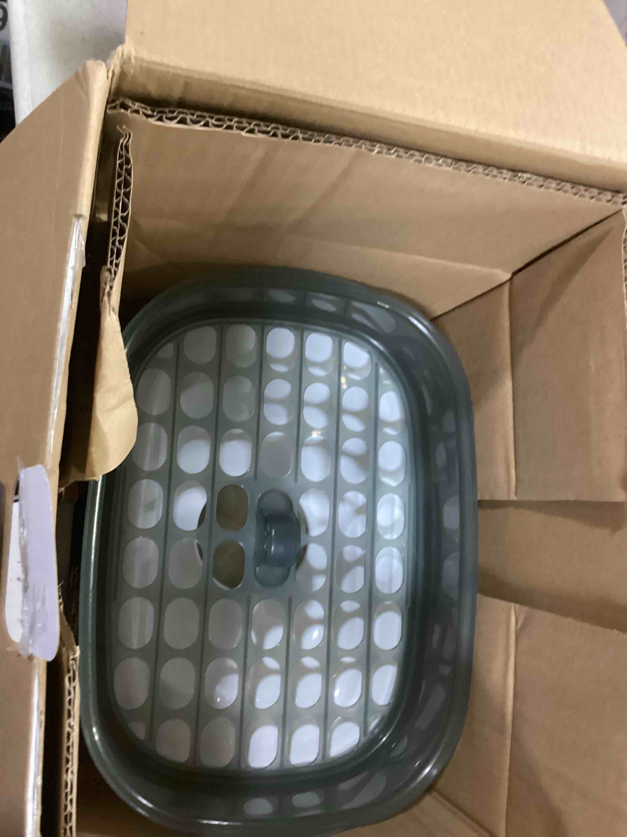 https://s3.amazonaws.com/lotting-images-prod/bidfta/BLU5874394_1721739457736.jpeg