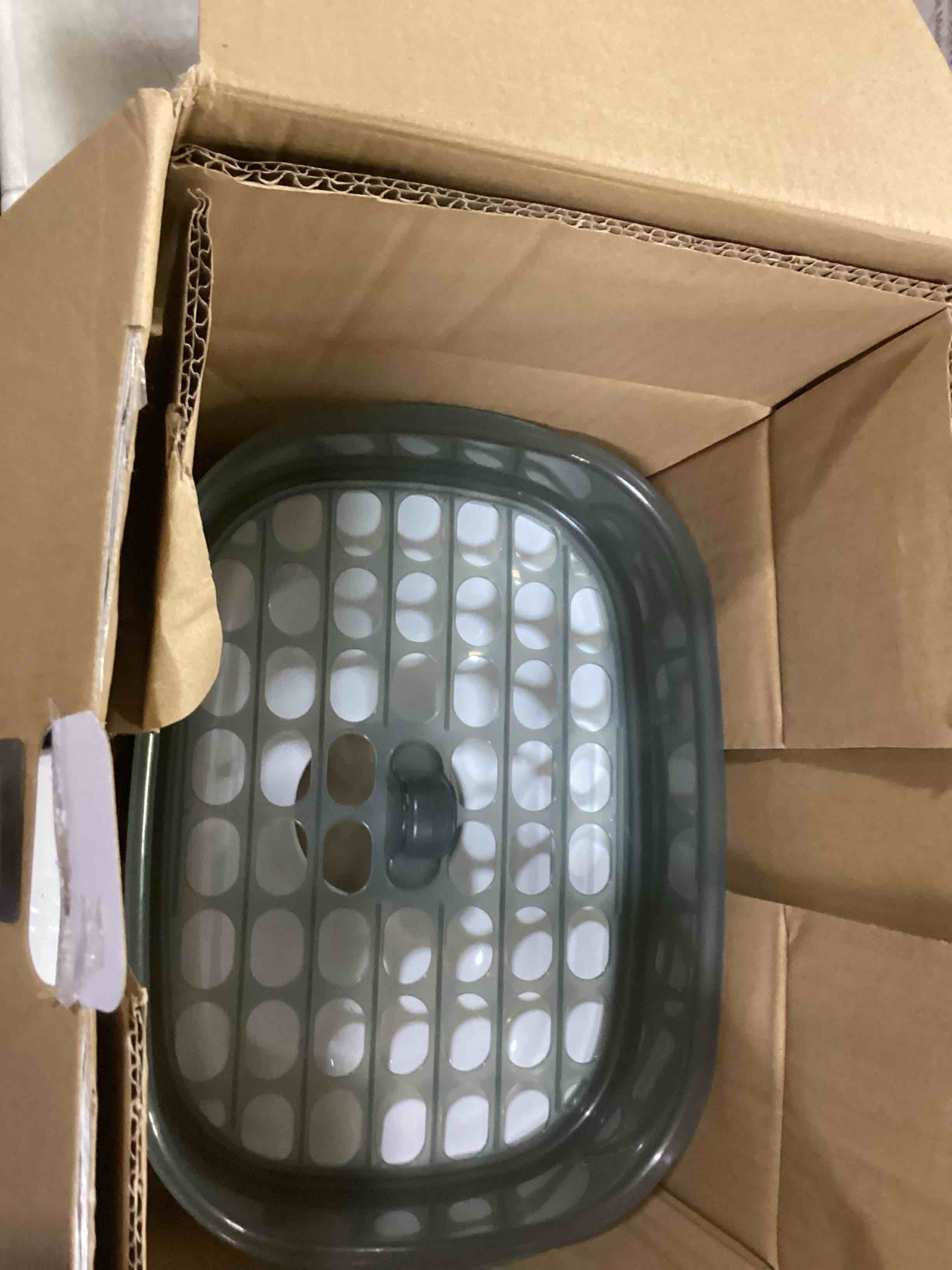 https://s3.amazonaws.com/lotting-images-prod/bidfta/BLU5874394_1721739458474.jpeg