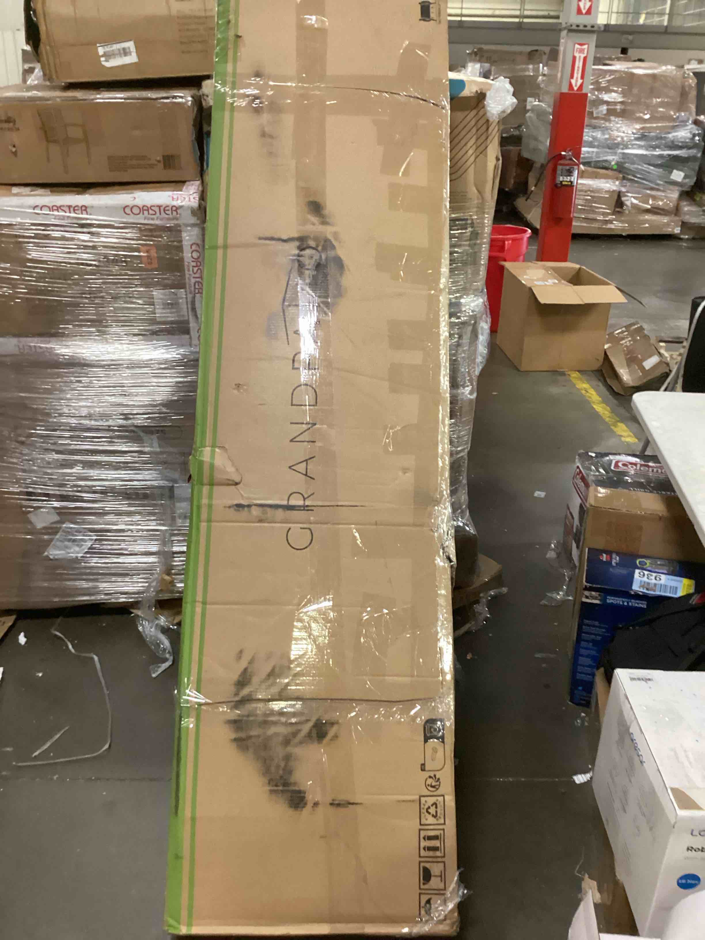 https://s3.amazonaws.com/lotting-images-prod/bidfta/BLU5874410_1721745284224.jpeg
