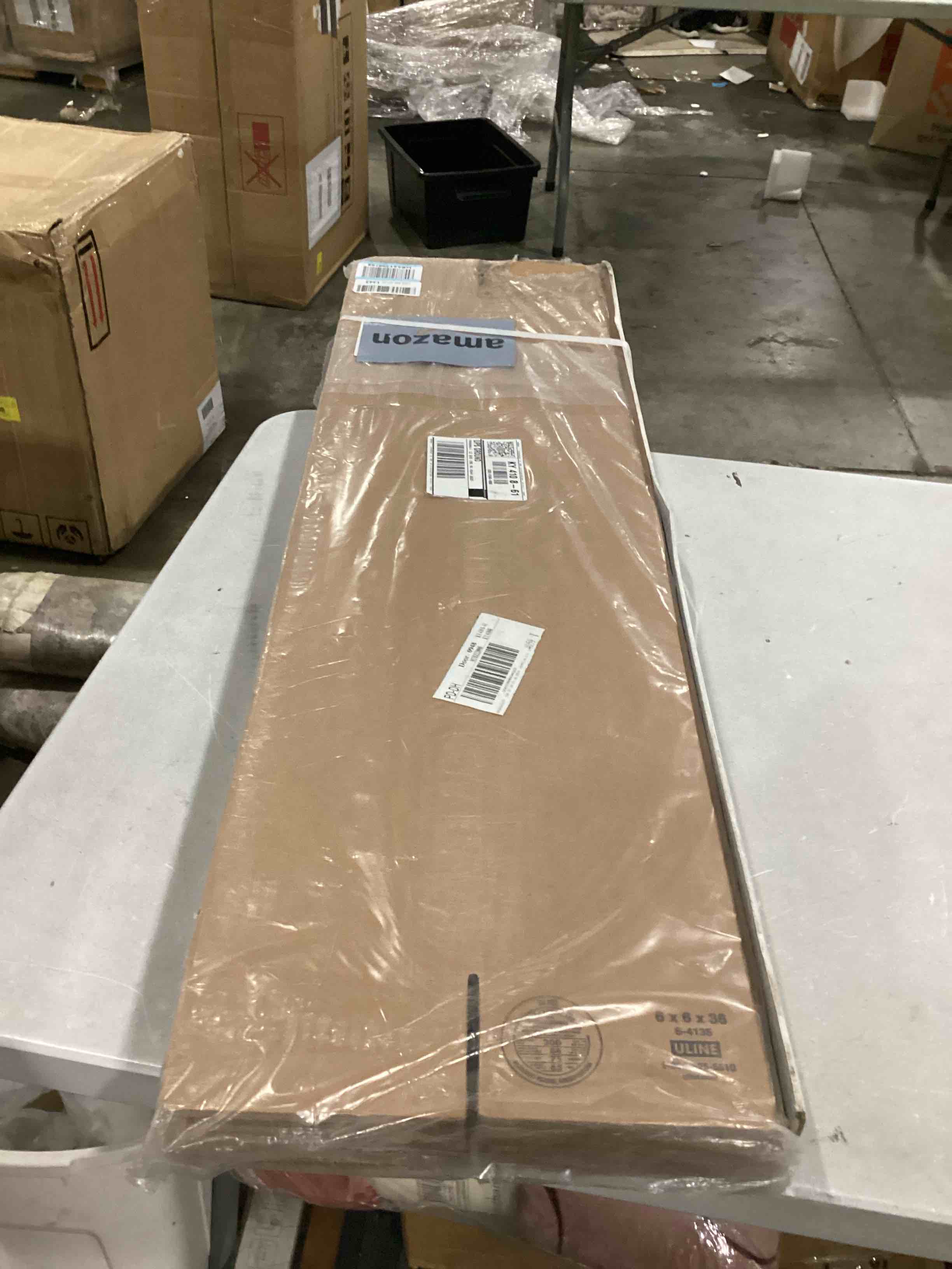 https://s3.amazonaws.com/lotting-images-prod/bidfta/BLU5874924_1720530853055.jpeg
