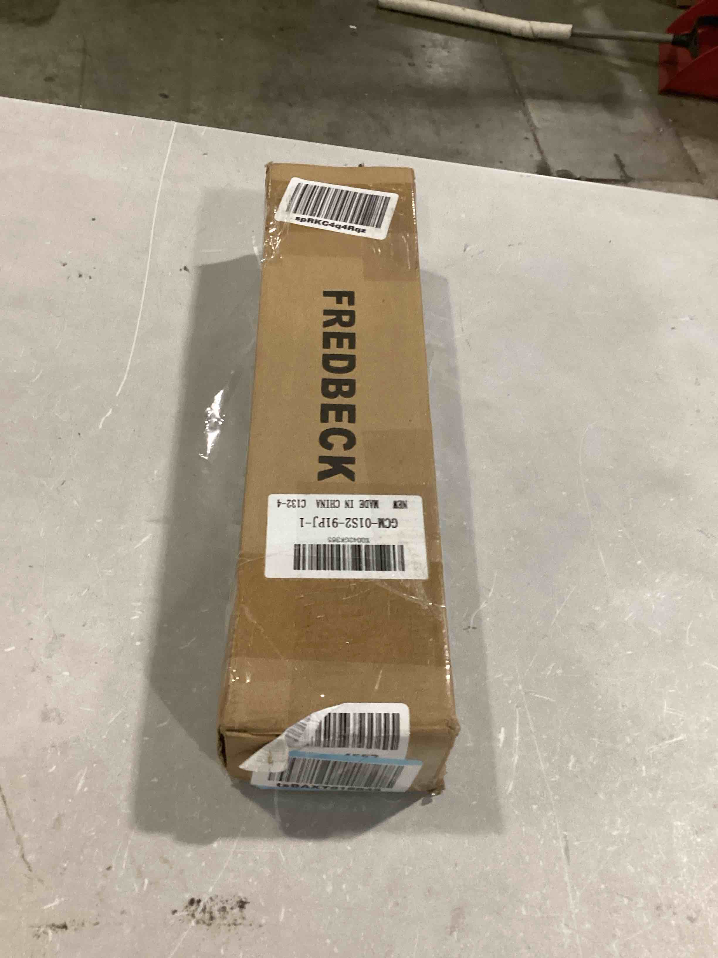 https://s3.amazonaws.com/lotting-images-prod/bidfta/BLU5874995_1720612518031.jpeg