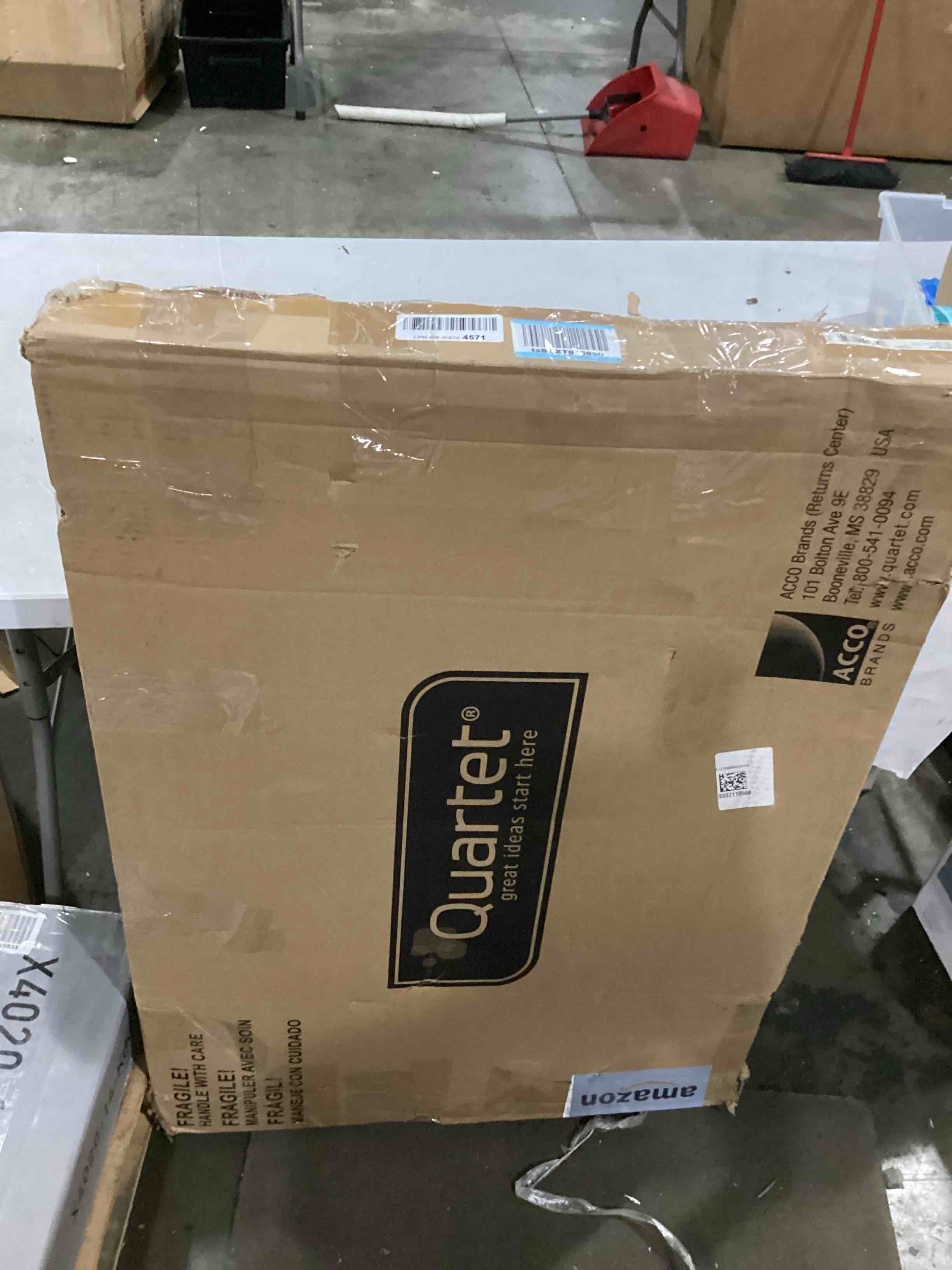 https://s3.amazonaws.com/lotting-images-prod/bidfta/BLU5875039_1720622393462.jpeg