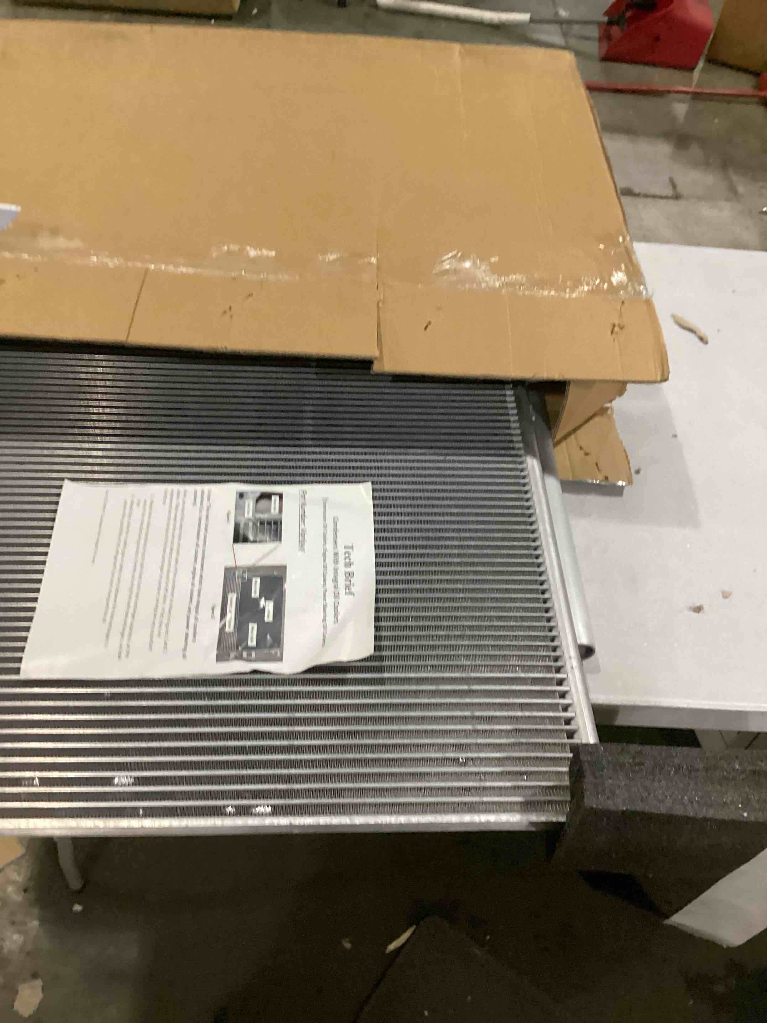 https://s3.amazonaws.com/lotting-images-prod/bidfta/BLU5875058_1720626270491.jpeg