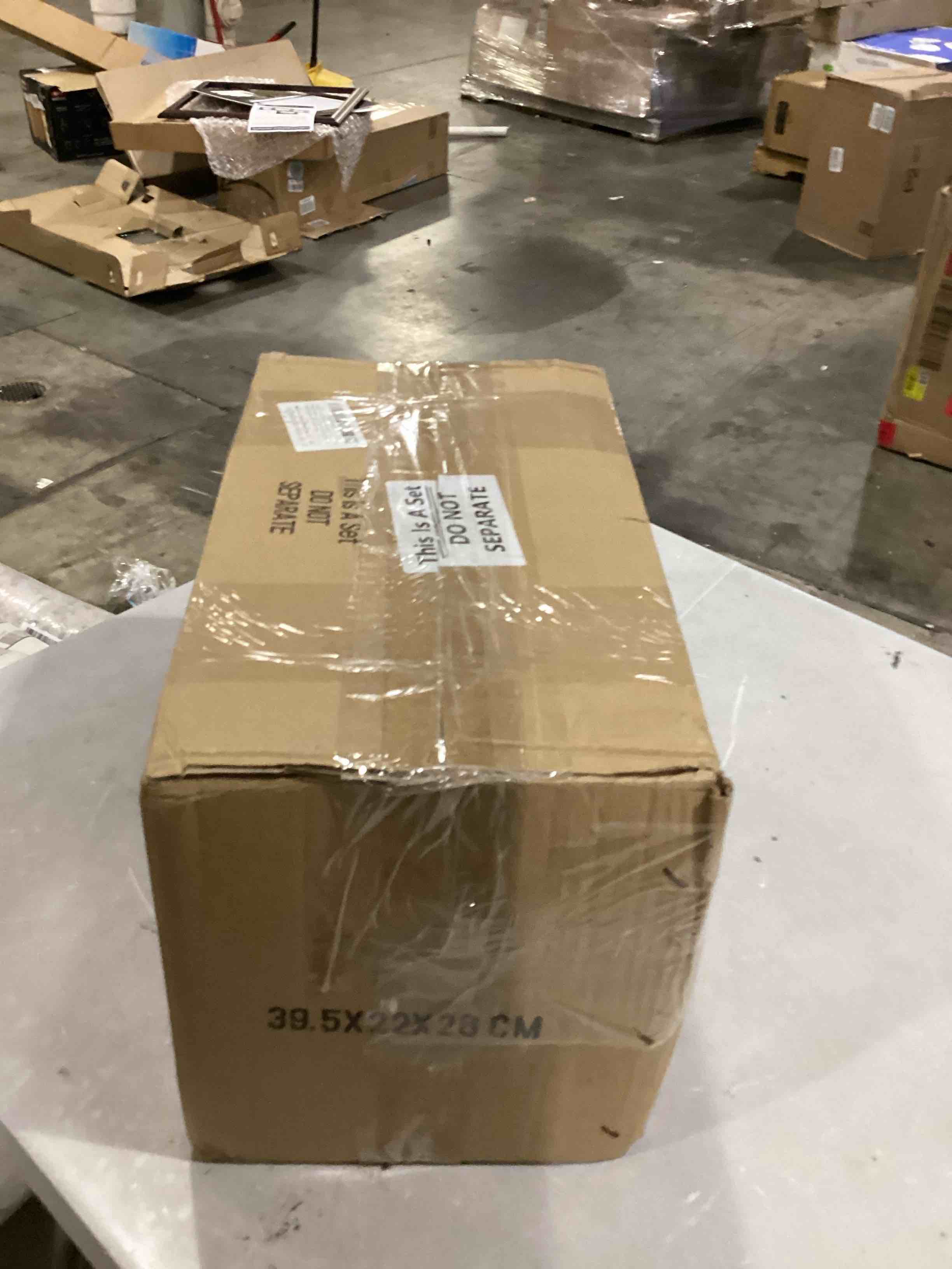 https://s3.amazonaws.com/lotting-images-prod/bidfta/BLU5875222_1720713339549.jpeg
