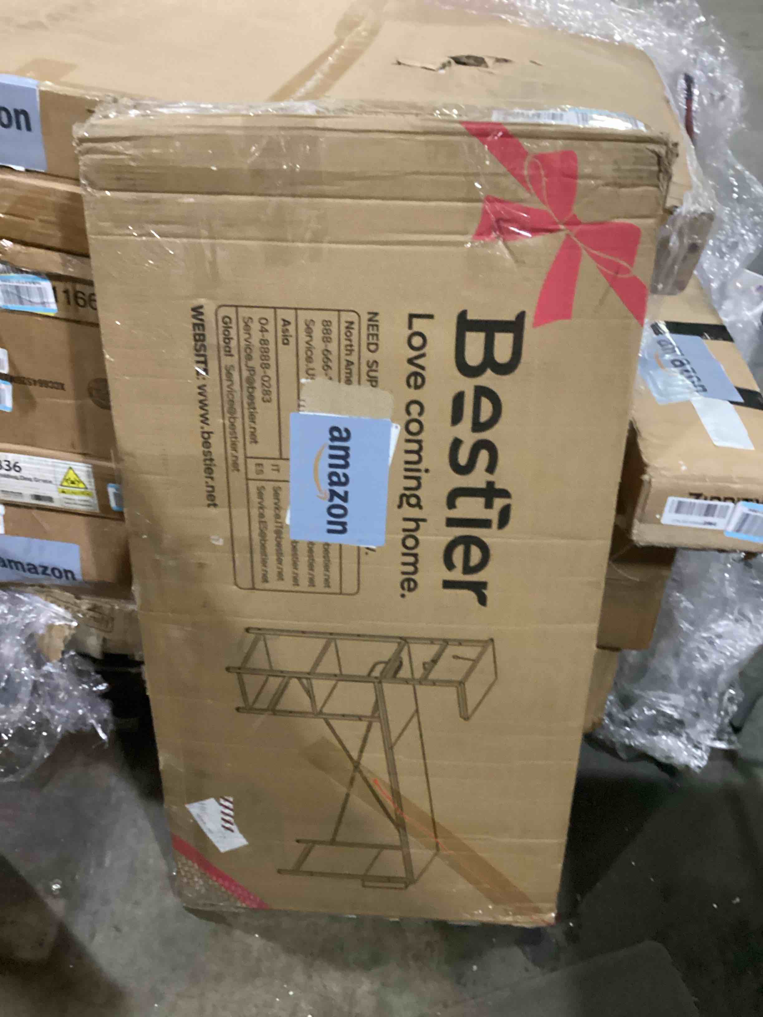 https://s3.amazonaws.com/lotting-images-prod/bidfta/BLU5875280_1720783700333.jpeg