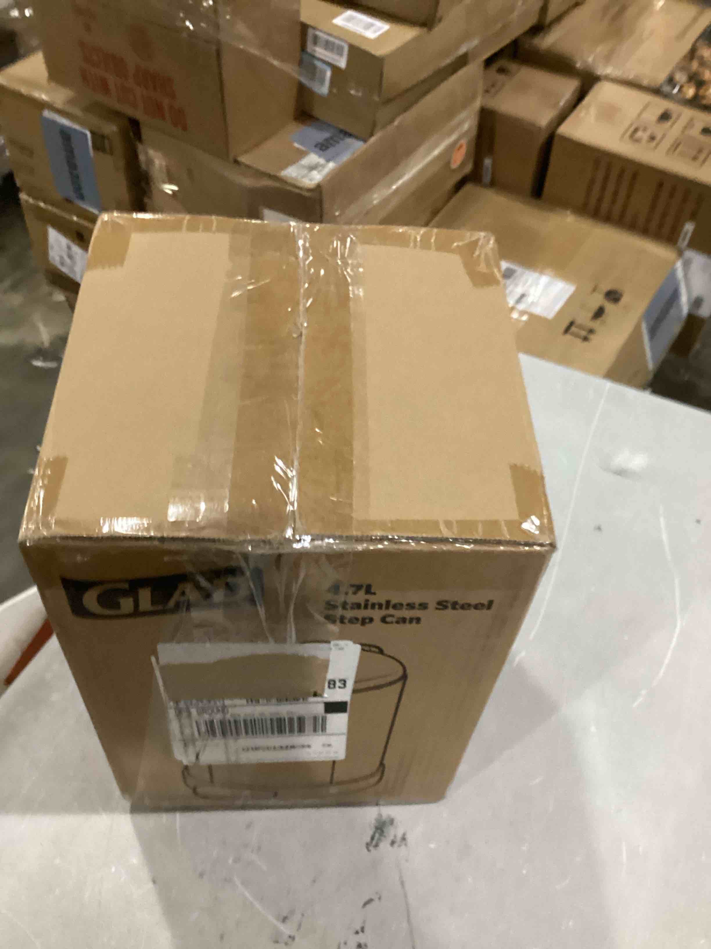 https://s3.amazonaws.com/lotting-images-prod/bidfta/BLU5875675_1721301136052.jpeg