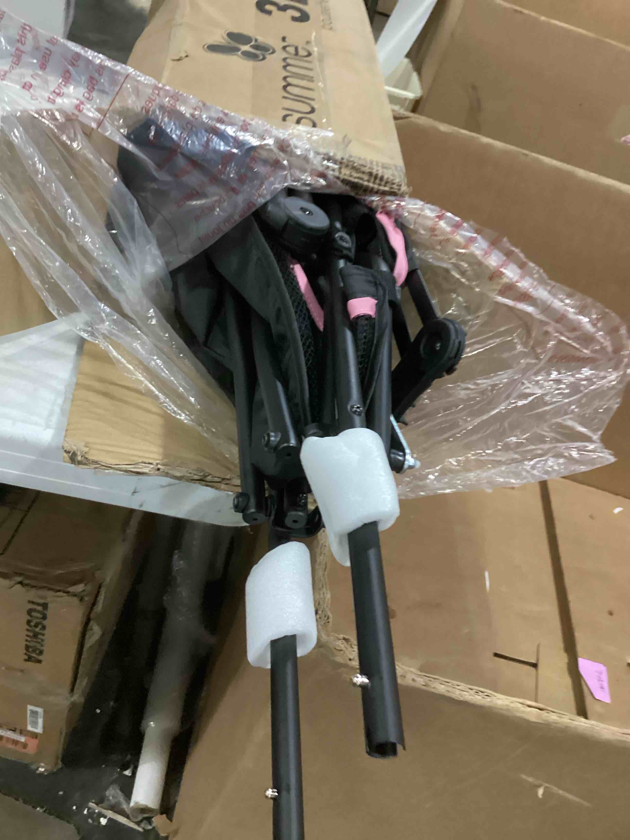 https://s3.amazonaws.com/lotting-images-prod/bidfta/BLU5876377_1719334826828.jpeg