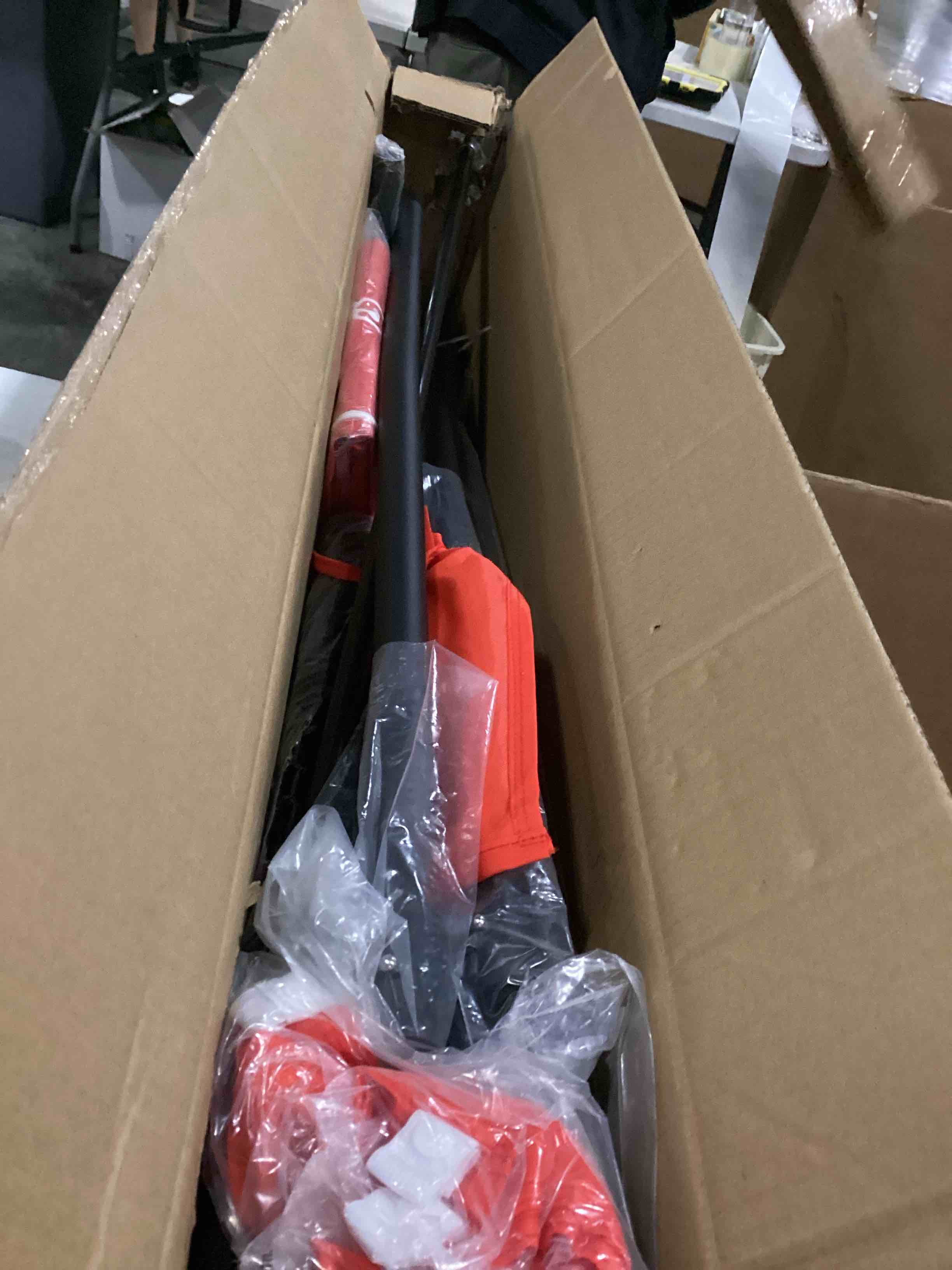 https://s3.amazonaws.com/lotting-images-prod/bidfta/BLU5877091_1720631376161.jpeg