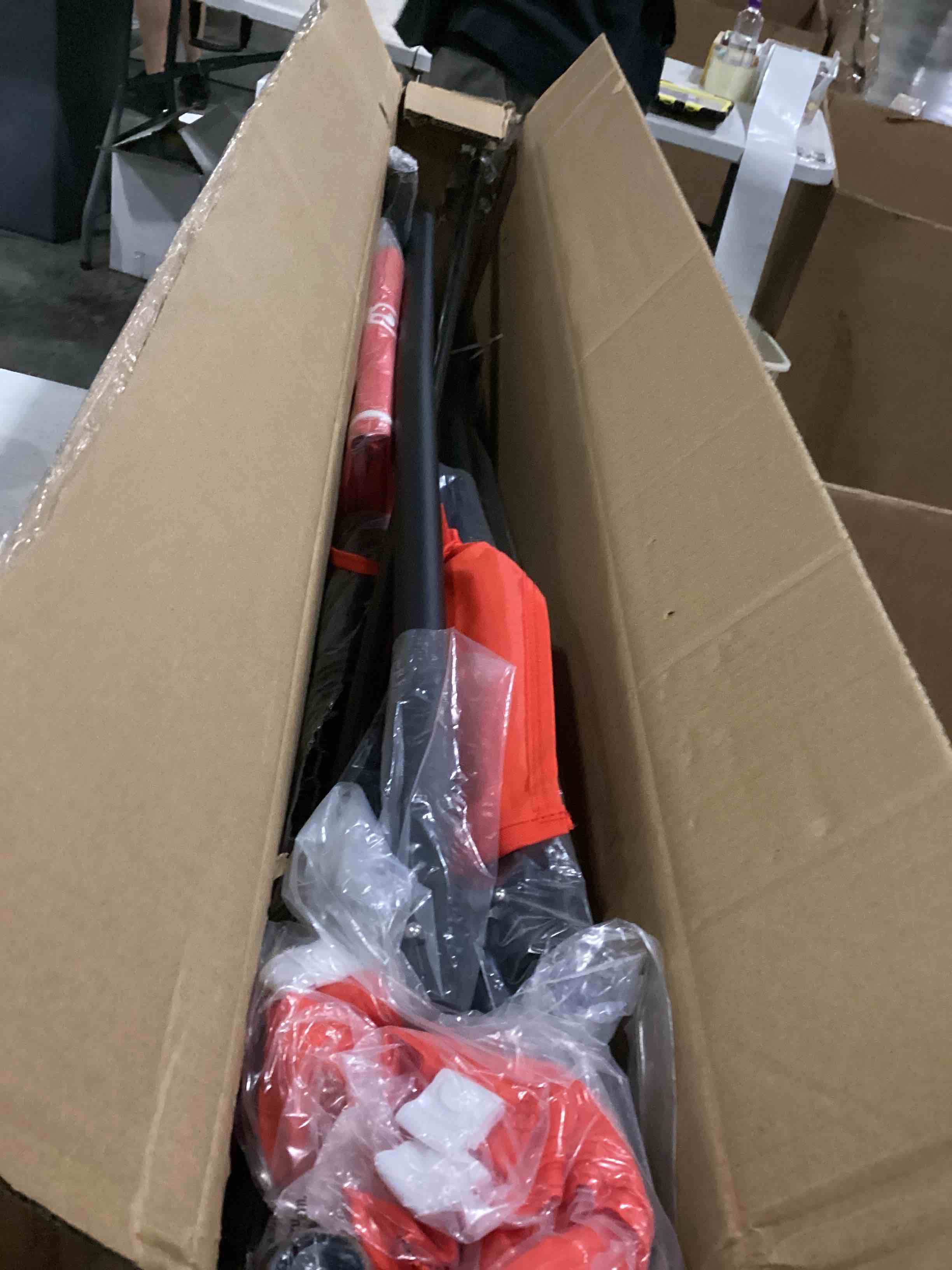 https://s3.amazonaws.com/lotting-images-prod/bidfta/BLU5877091_1720631377488.jpeg