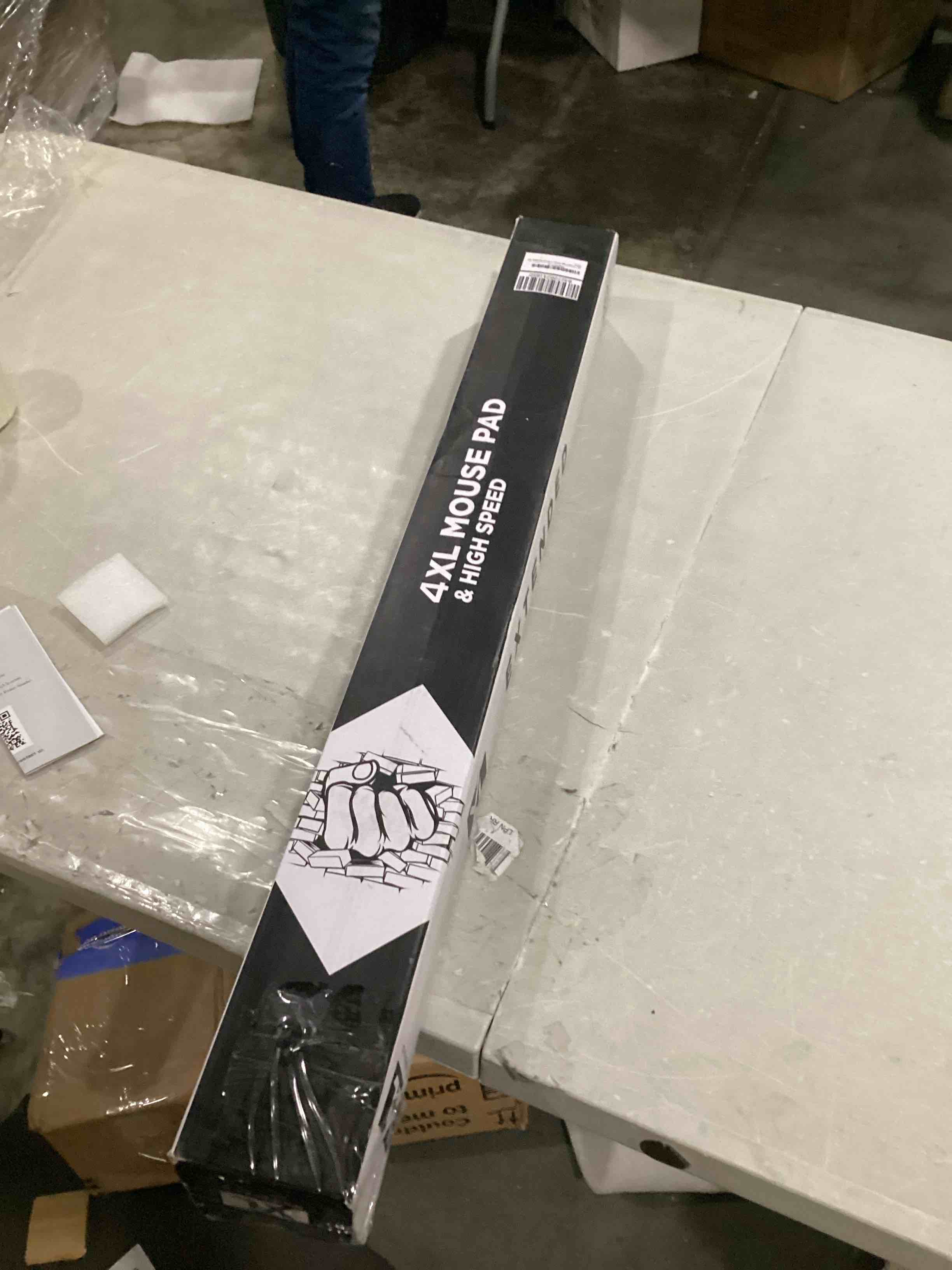 https://s3.amazonaws.com/lotting-images-prod/bidfta/BLU5877504_1717788059934.jpeg