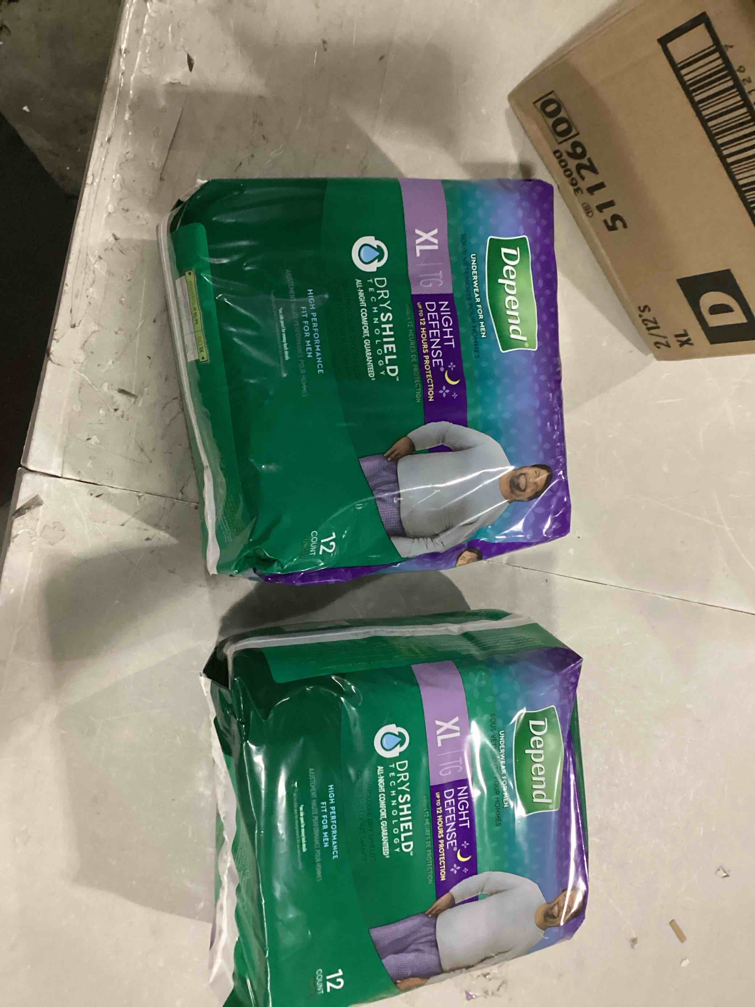 https://s3.amazonaws.com/lotting-images-prod/bidfta/BLU5877634_1718110252585.jpeg