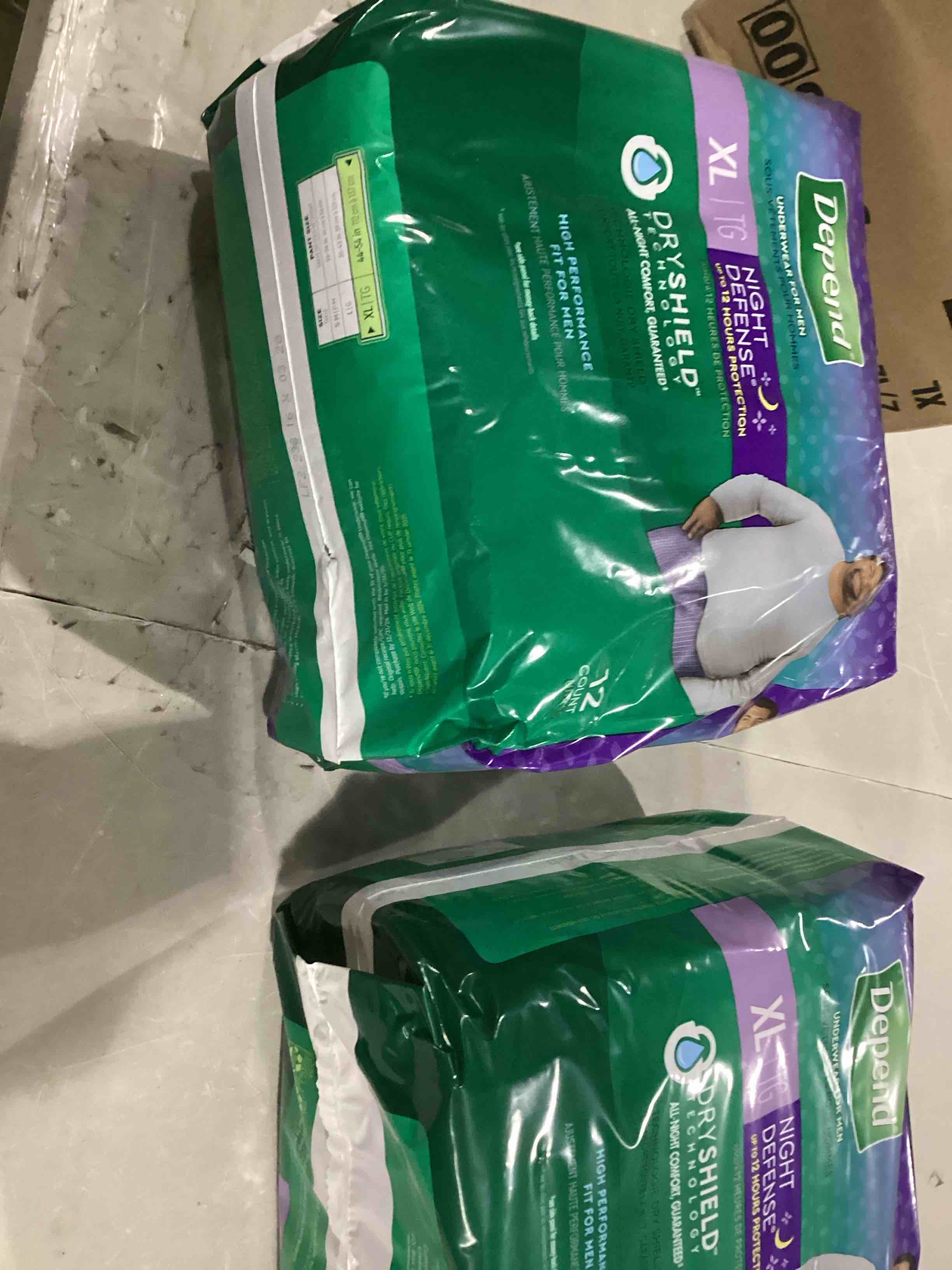 https://s3.amazonaws.com/lotting-images-prod/bidfta/BLU5877634_1718110256845.jpeg
