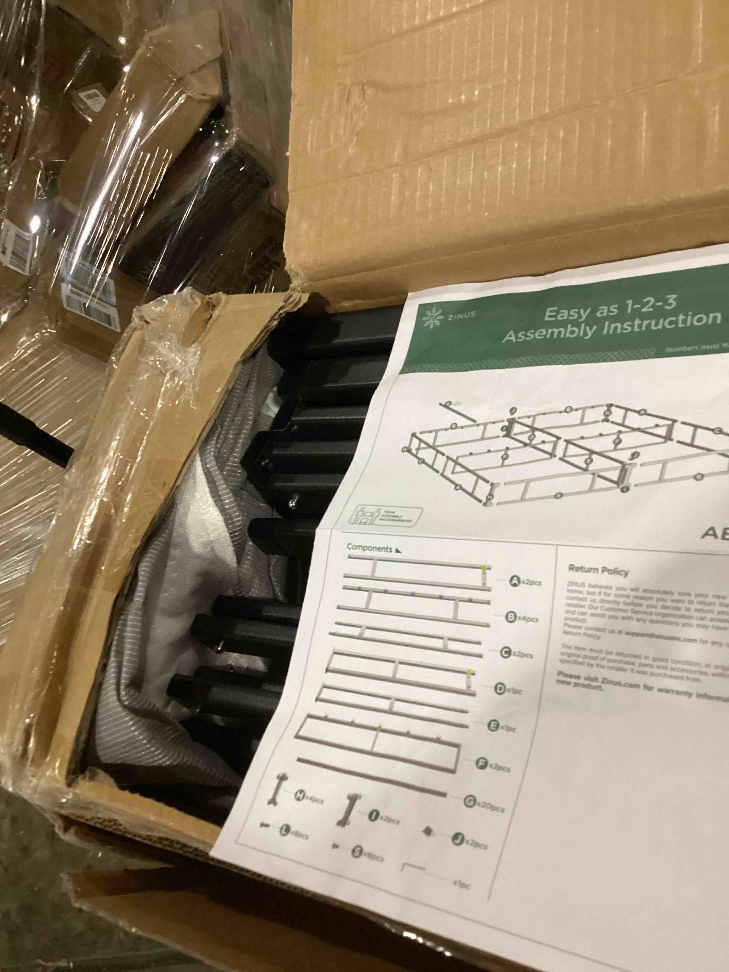 https://s3.amazonaws.com/lotting-images-prod/bidfta/BLU5877675_1718124290985.jpeg