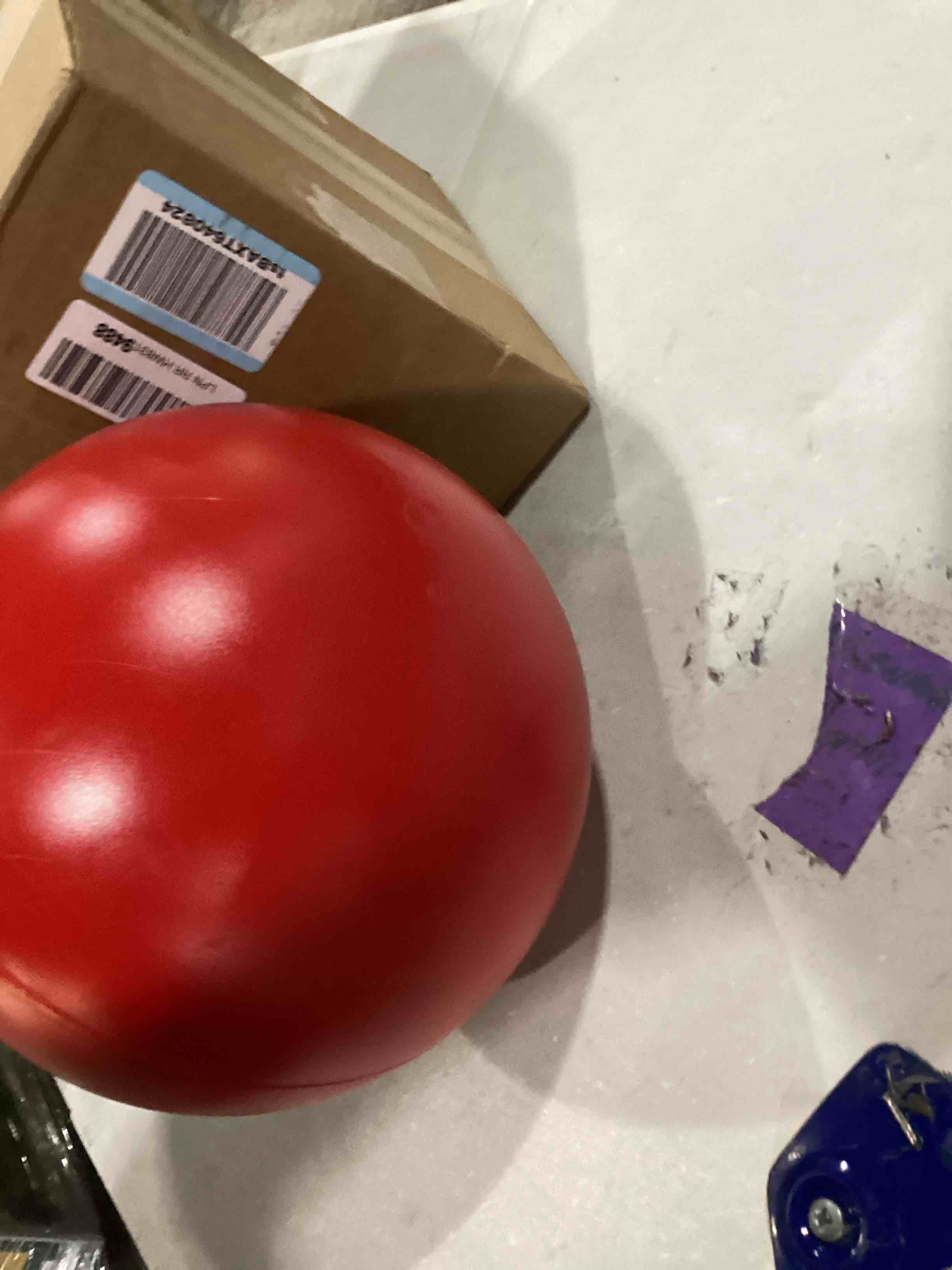 https://s3.amazonaws.com/lotting-images-prod/bidfta/BLU5878092_1718385785552.jpeg