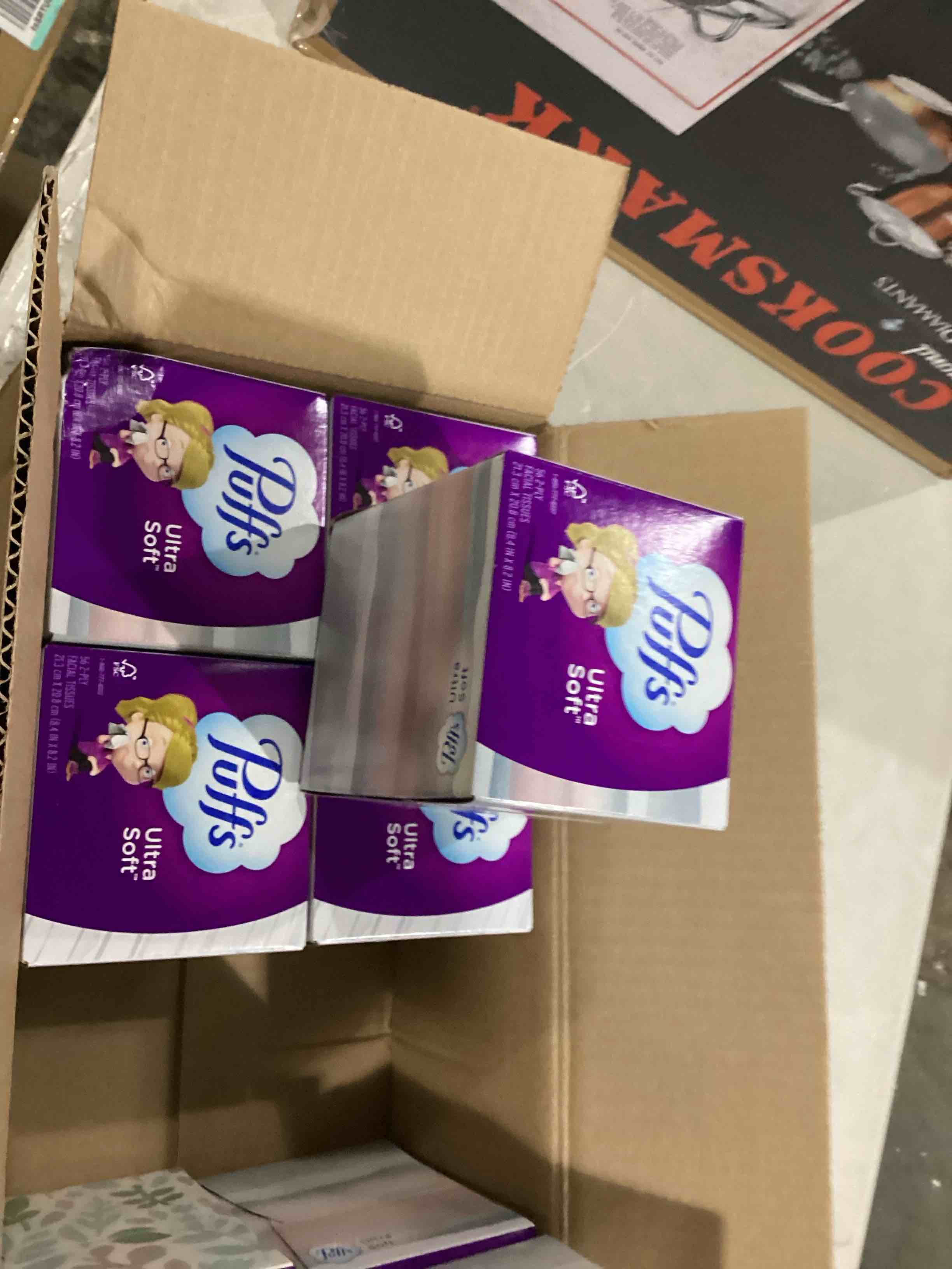 https://s3.amazonaws.com/lotting-images-prod/bidfta/BLU5878124_1718391346461.jpeg